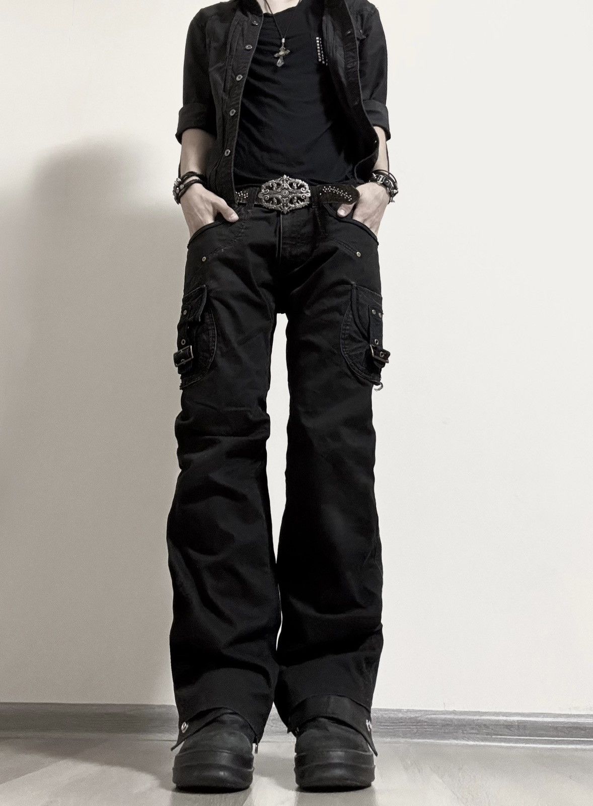 パンツ archive Tornado Mart coated cargo pants archive Tornado Mart coated cargo pants - メルカリ