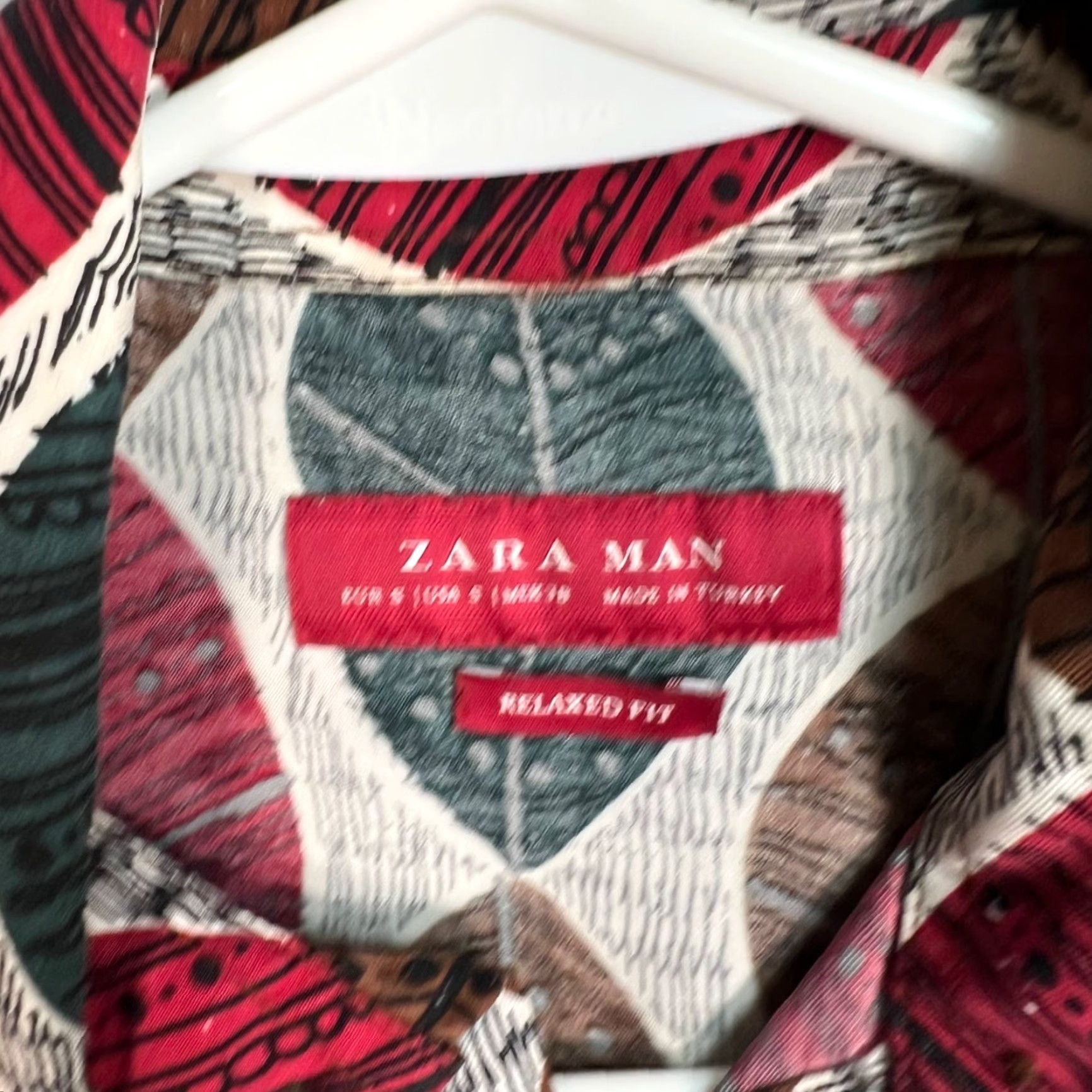 Zara Zara Short Sleeve Leaf Pattern Shirt Adult Mens Small Red Relaxed Fit Casual Size US S / EU 44-46 / 1 - 3 Thumbnail