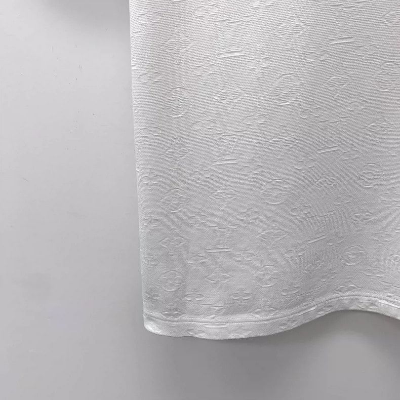 Louis Vuitton Louis Vuitton White logo full-print cotton crewneck short- Size US XXL / EU 58 / 5 - 4 Thumbnail