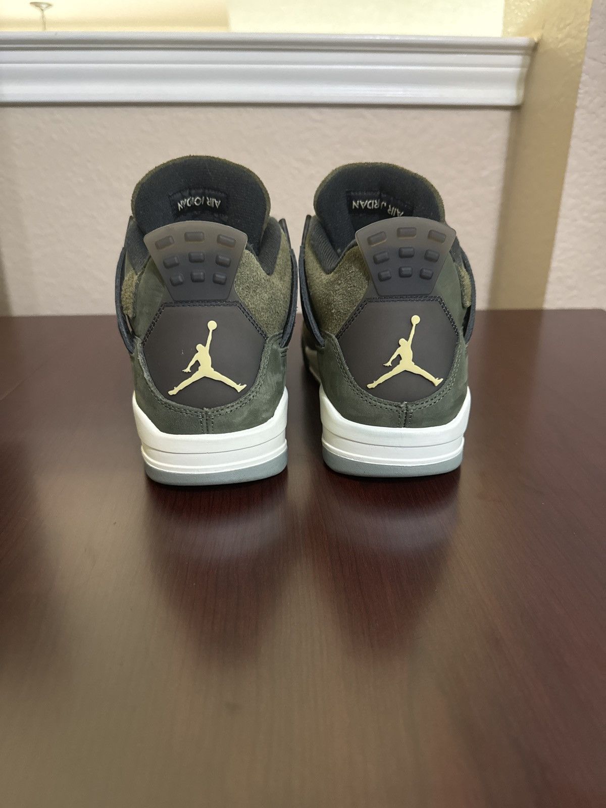 Jordan Brand Air Jordan 4 Retro SE Craft Size US 10.5 / EU 43-44 - 4 Thumbnail