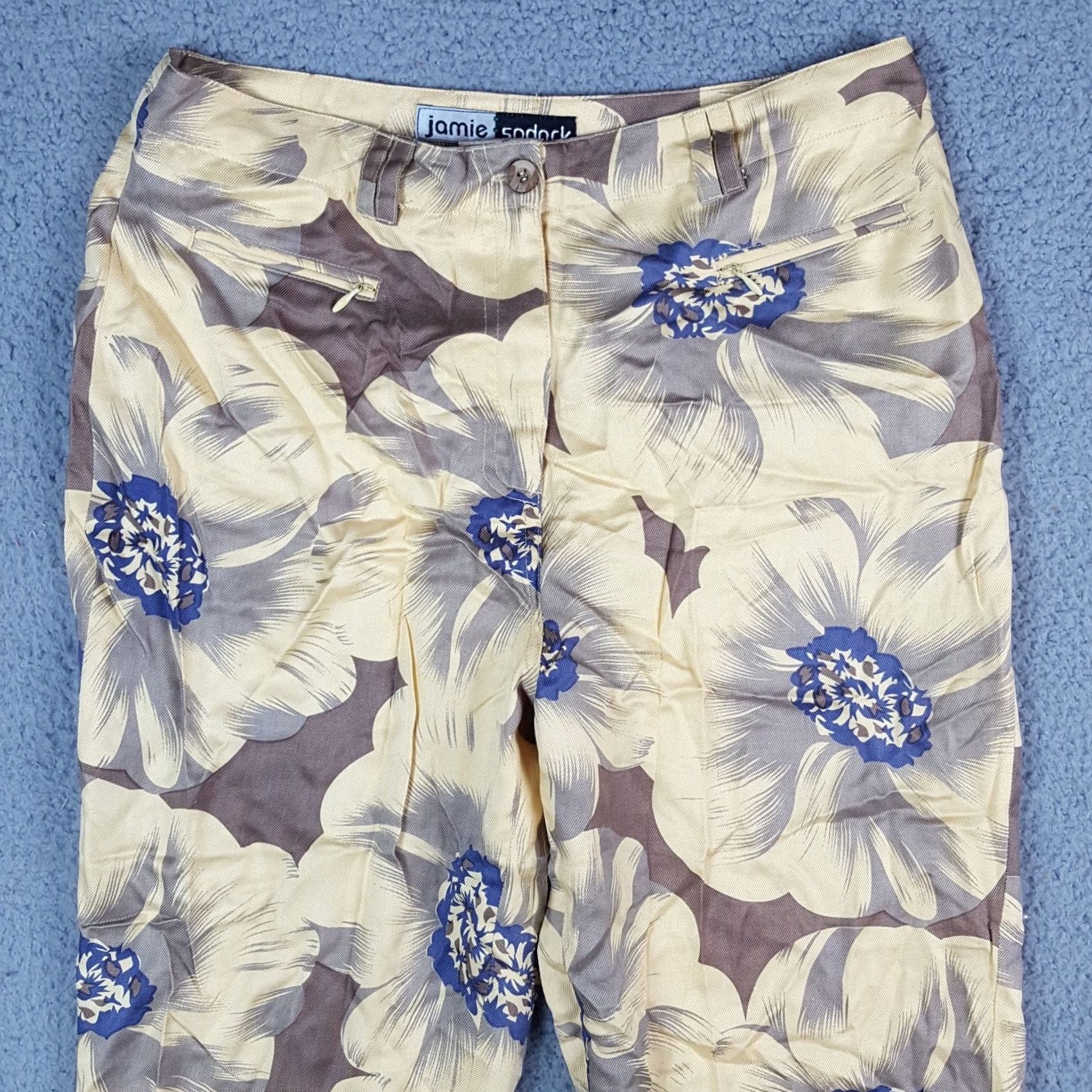 Vintage Vintage Jamie Sadock Capris Women's 8 Yellow Floral Silk Flower Capri Pants Size 30" / US 8 / IT 44 - 2 Thumbnail