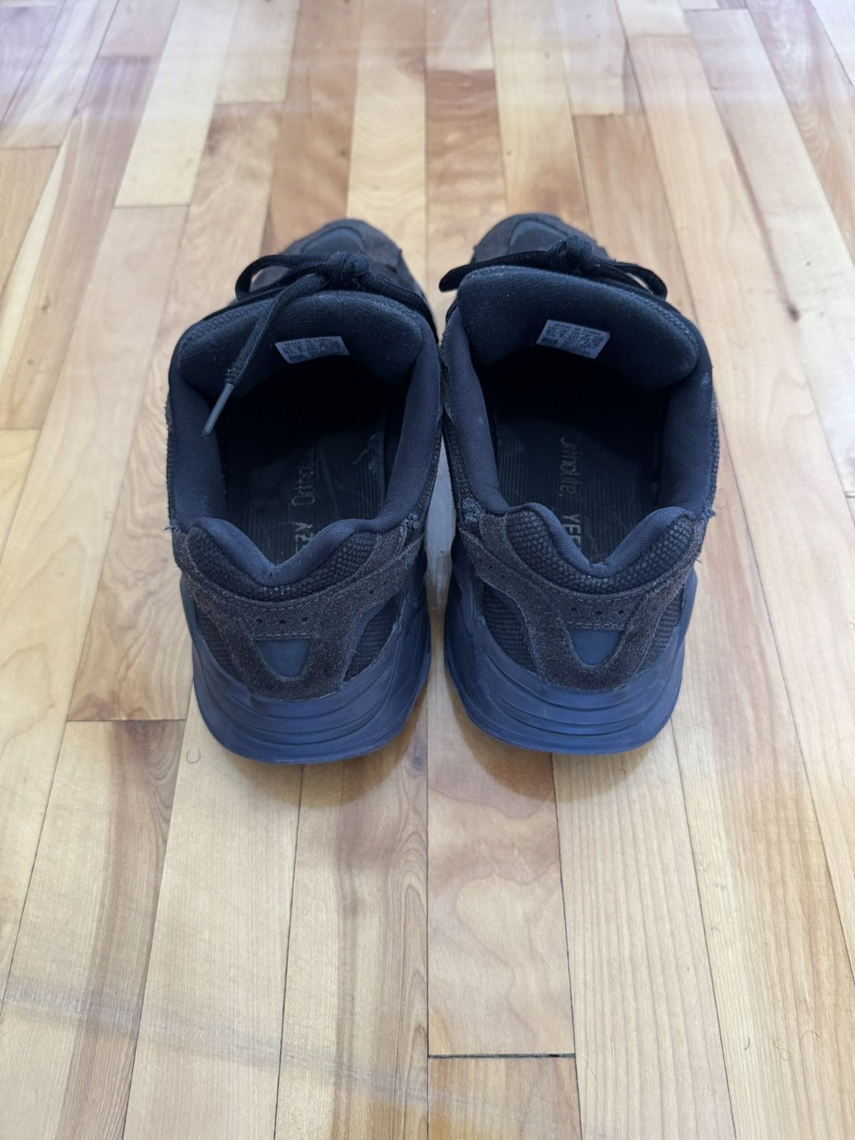 Kanye West × Yeezy Yeezy 700 Vanta Size US 9.5 / EU 42-43 - 4 Thumbnail