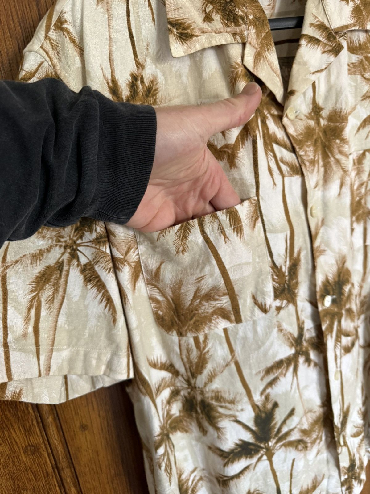 Saint Laurent Paris SS16 Saint Laurent runway Hawaiian palm tree shirt Hedi 42 Size US L / EU 52-54 / 3 - 15 Thumbnail