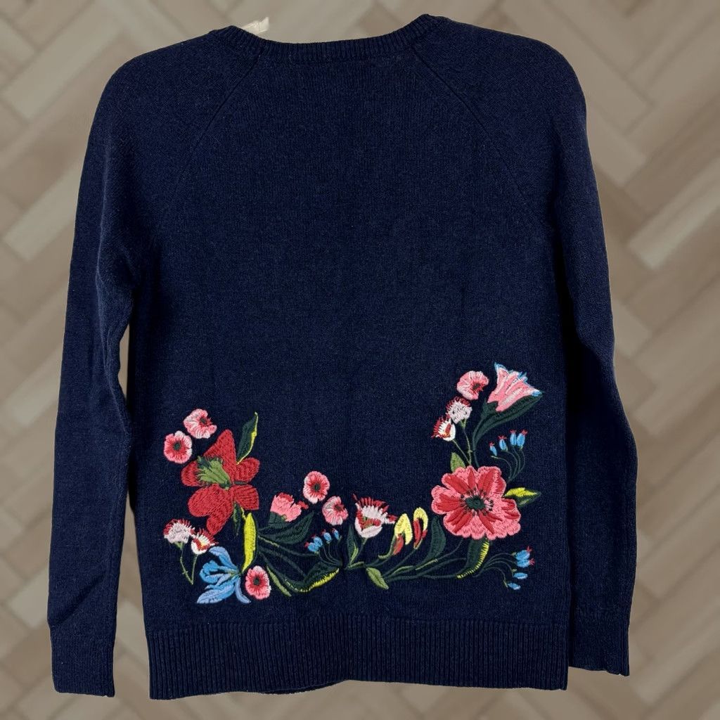 Loft LOFT Floral Embroidered Sweater Womens Small Blue Crew Neck Preppy Old Money Size S / US 4 / IT 40 - 1 Thumbnail