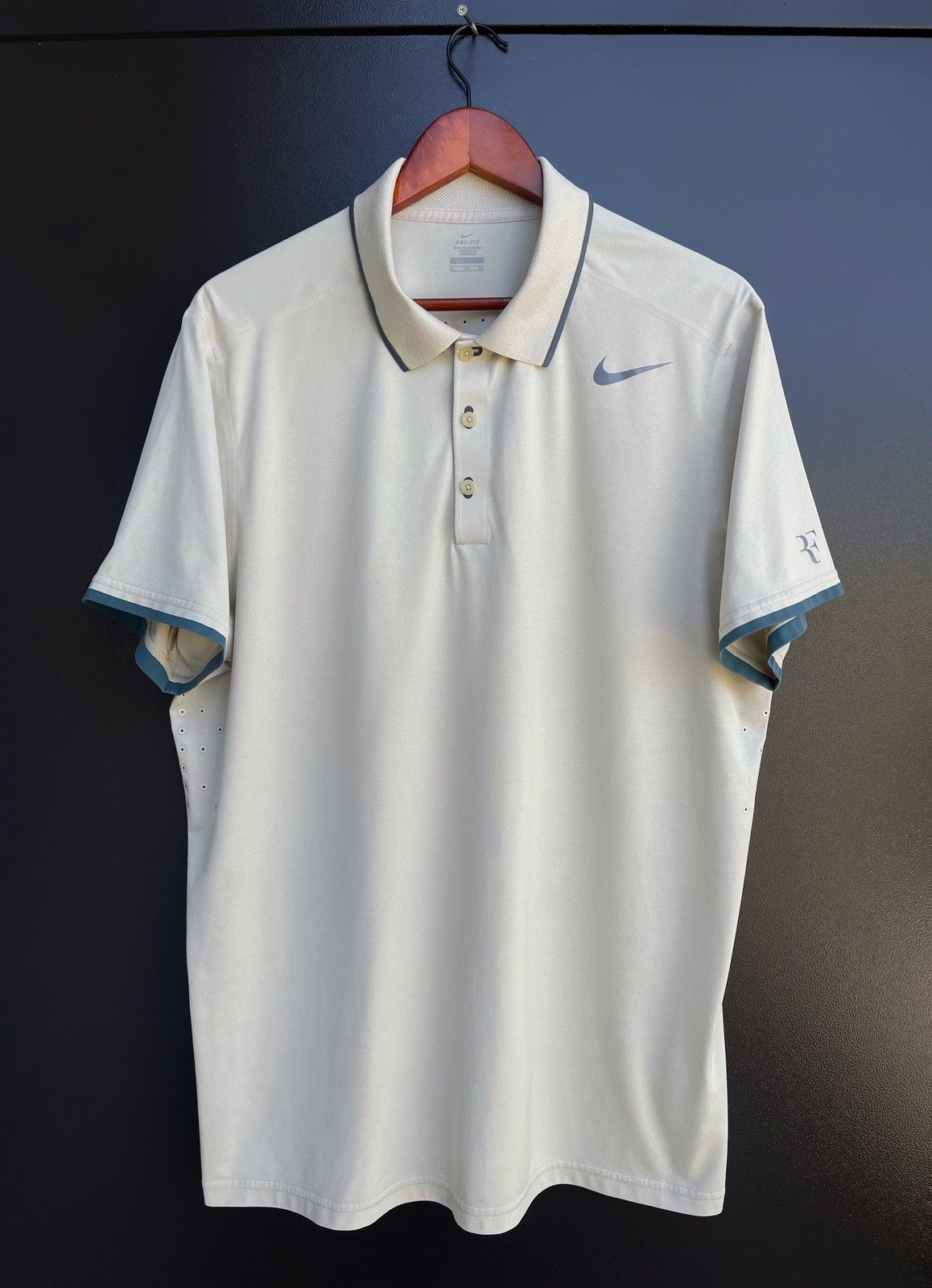 Wimbledon Roger That Nike Shirt ROGER FEDERER'S TOURNAMENT SHIRTS - Main Image