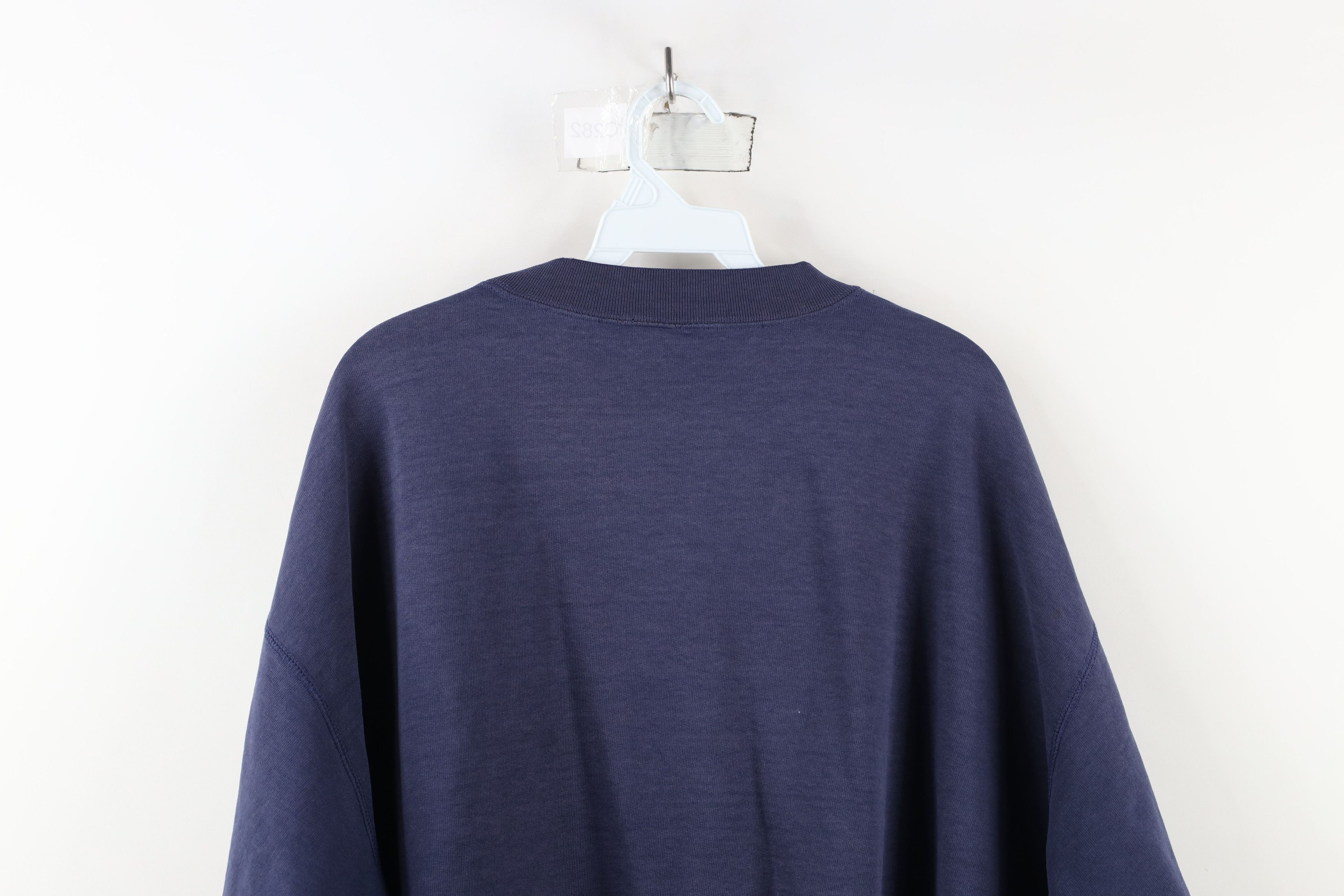 Carhartt × Vintage Vintage 90s Carhartt Spell Out Crewneck Sweatshirt Navy Blue Size US XXL / EU 58 / 5 - 16 Thumbnail