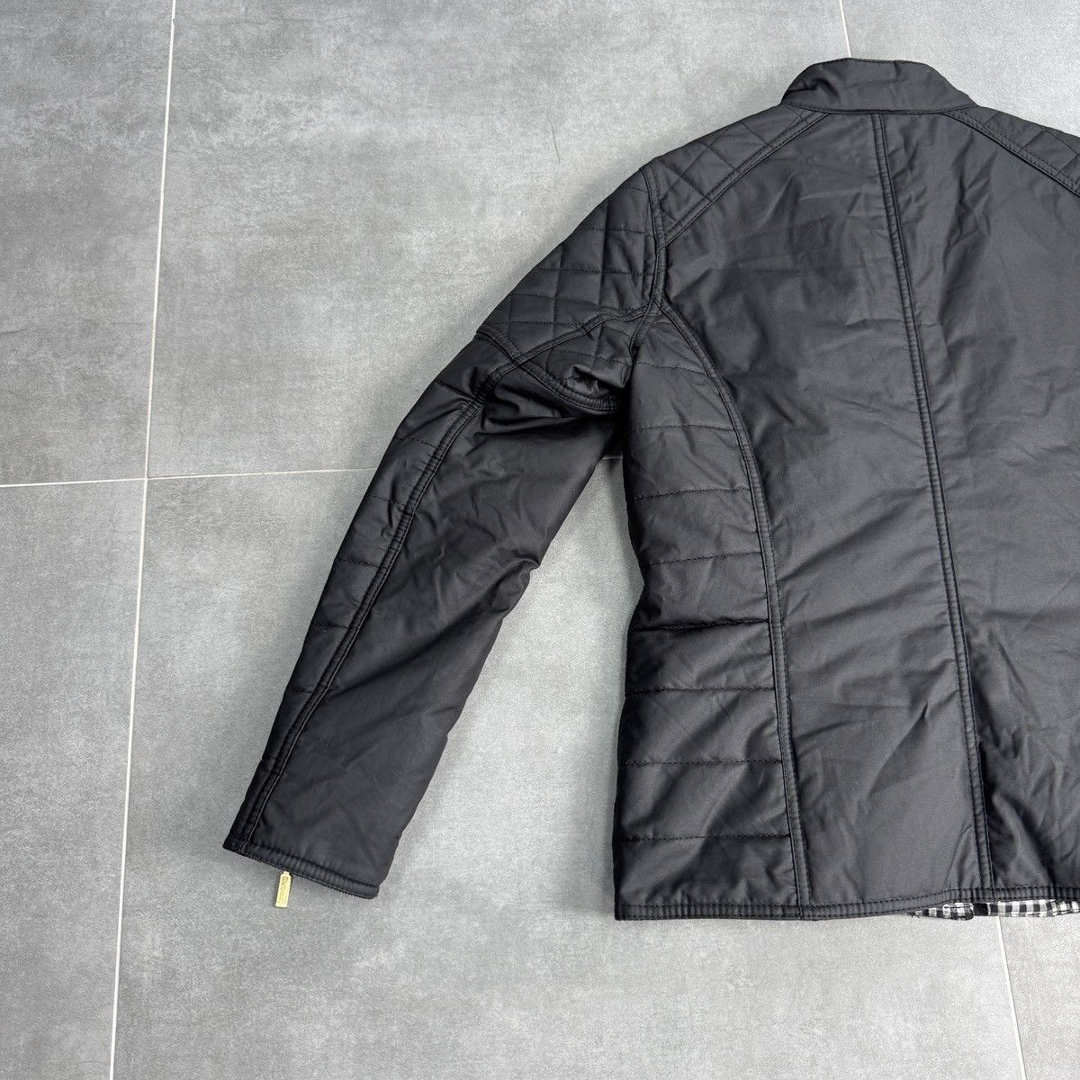 Barbour Barbour International Black Streak Axle Waxed Quilted Jacket Size L / US 10 / IT 46 - 20 Thumbnail
