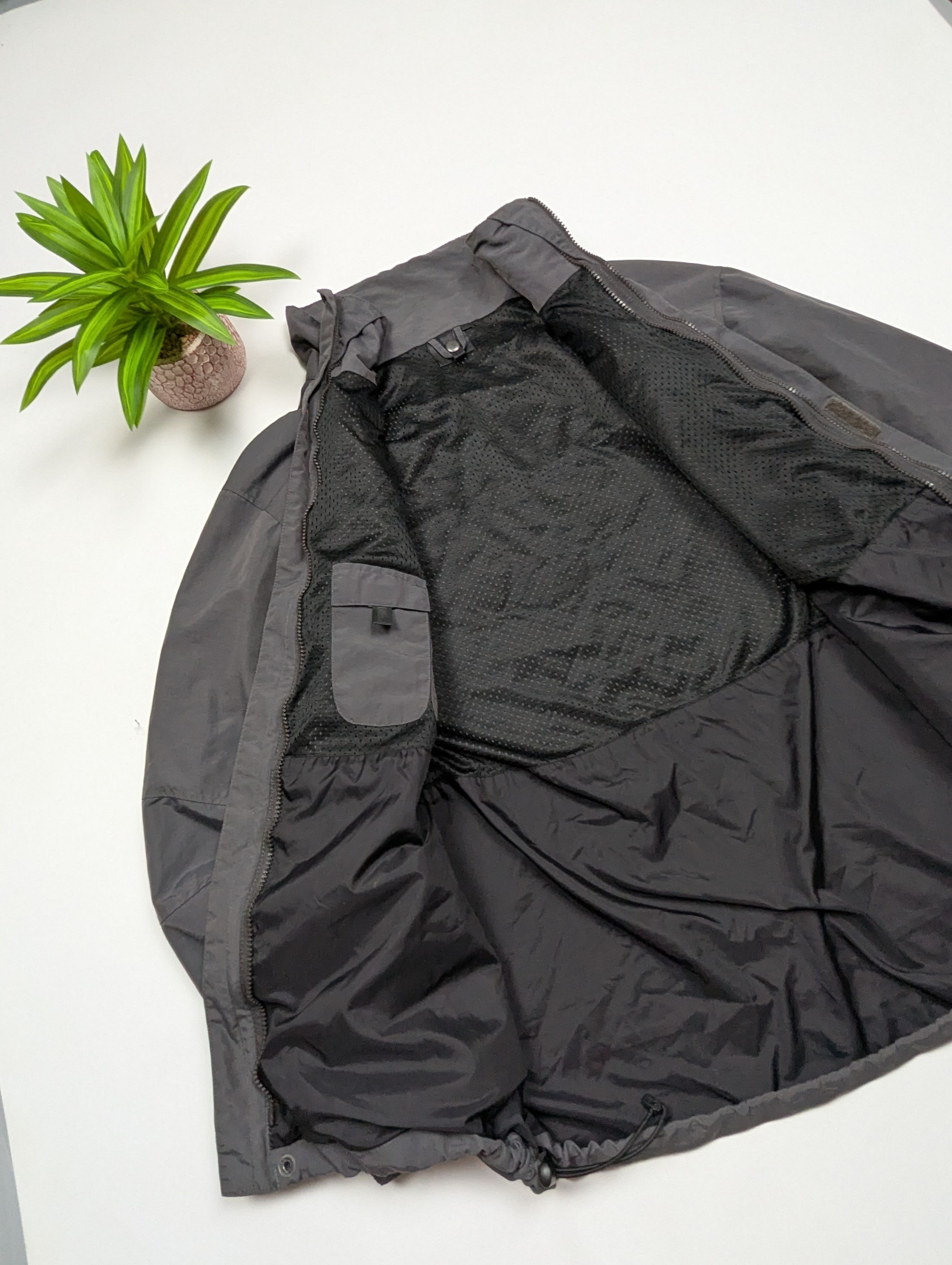 Mercedes-Benz Mercedes-Benz Vintage Reflective Jacket XL/XXL Gray Size US XL / EU 56 / 4 - 6 Thumbnail