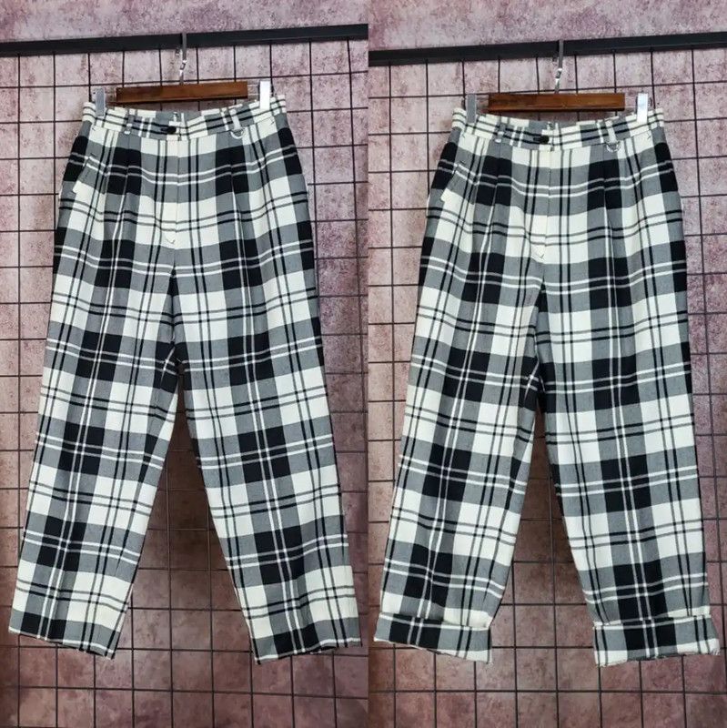 Dior Dior Women's Wool Trousers in Off-White 0089 Size 30" / US 8 / IT 44 - 1 Thumbnail