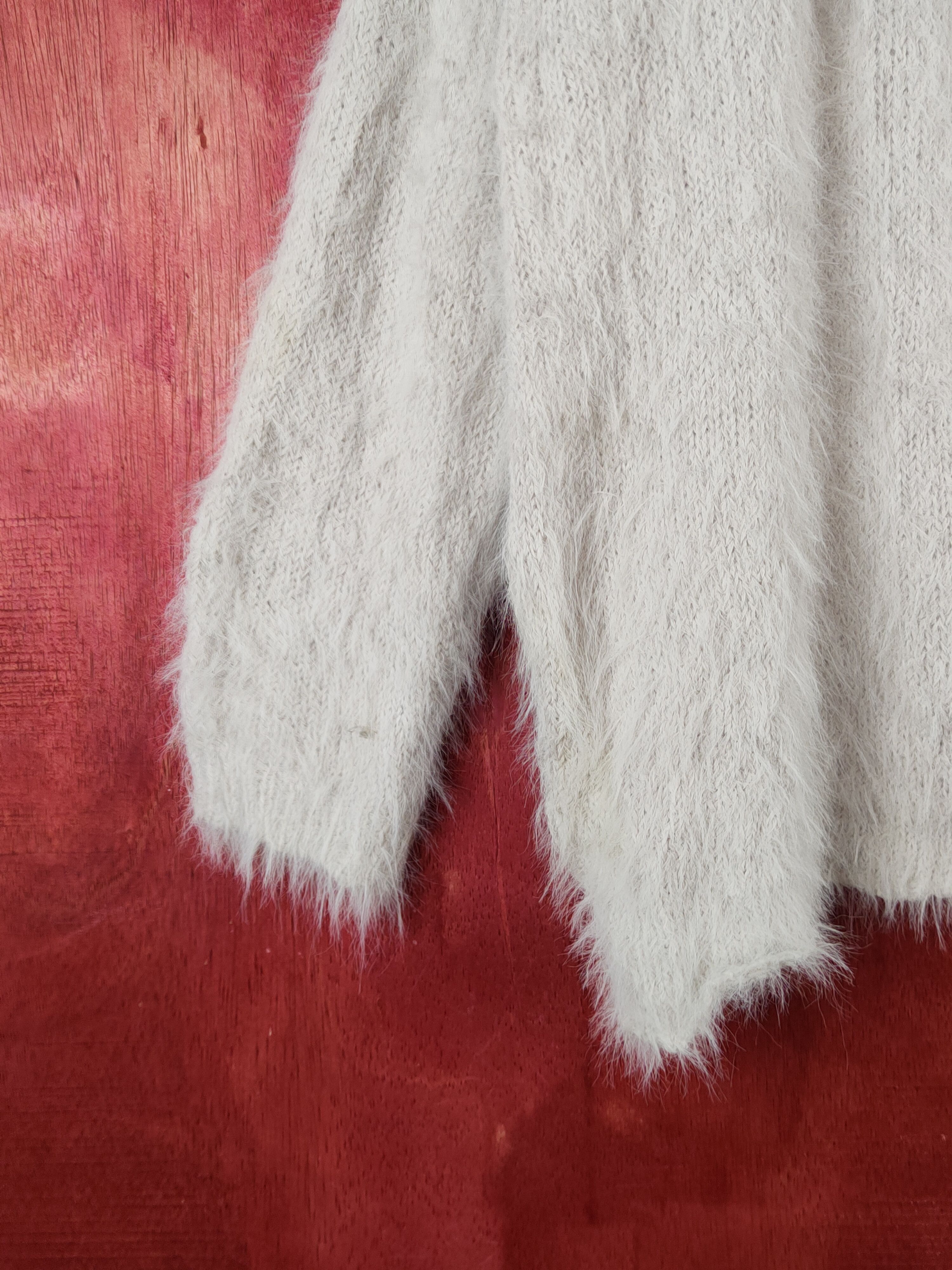 Japanese Brand × Vintage Archives Light Gray Fur Mohair Knitwear Cardigan Vintage Size M / US 6-8 / IT 42-44 - 4 Thumbnail