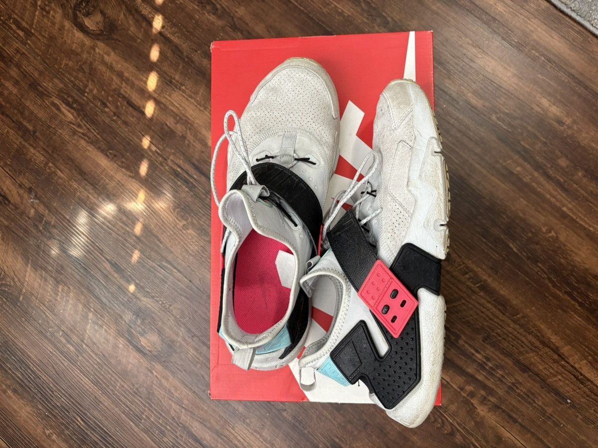 Nike NIKE AIR HUARACHE DRIFT PRM Size US 11.5 / EU 44-45 - 2 Thumbnail