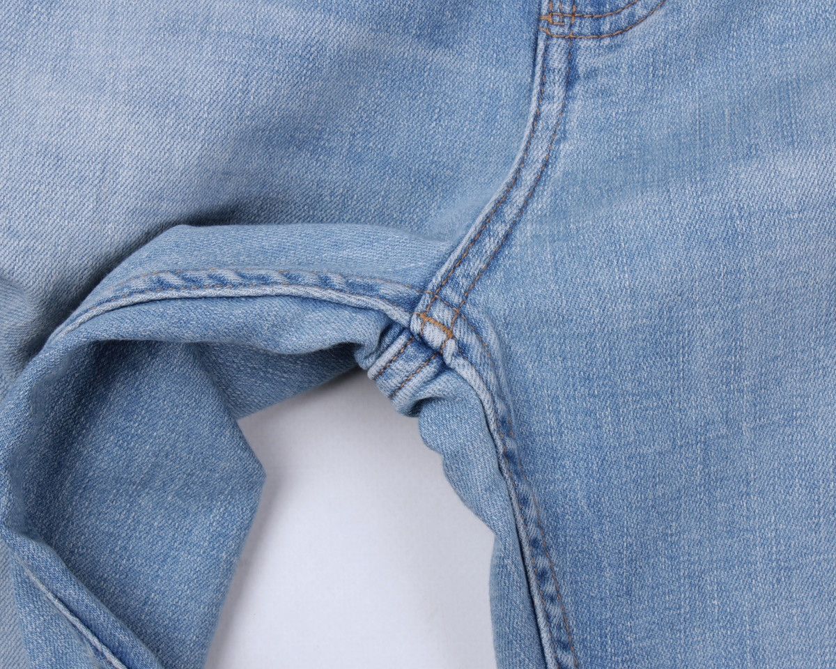 Calvin Klein × Designer Calvin Klein Jeans Light Blue Slim Taper Chino Style Jeans Size US 32 / EU 48 - 11 Thumbnail