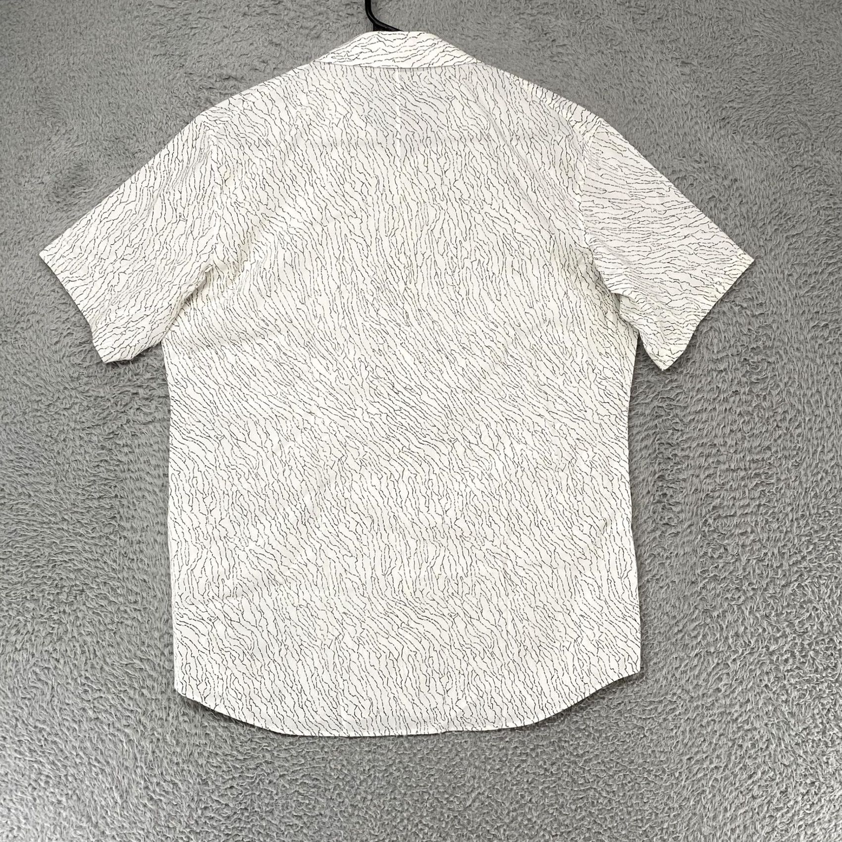 Lululemon Lululemon Shirt Mens Large White Stretch Abstract Button Up Size US L / EU 52-54 / 3 - 7 Thumbnail