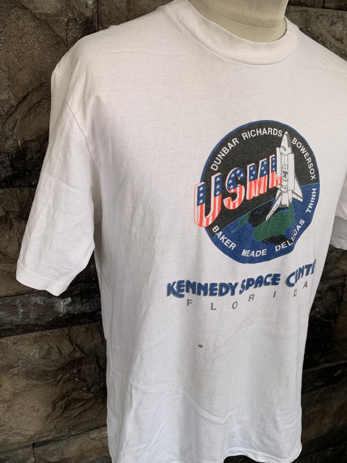 NASA Vintage 90s Kennedy Space Center Florida USML T shirt Size US M / EU 48-50 / 2 - 5 Thumbnail