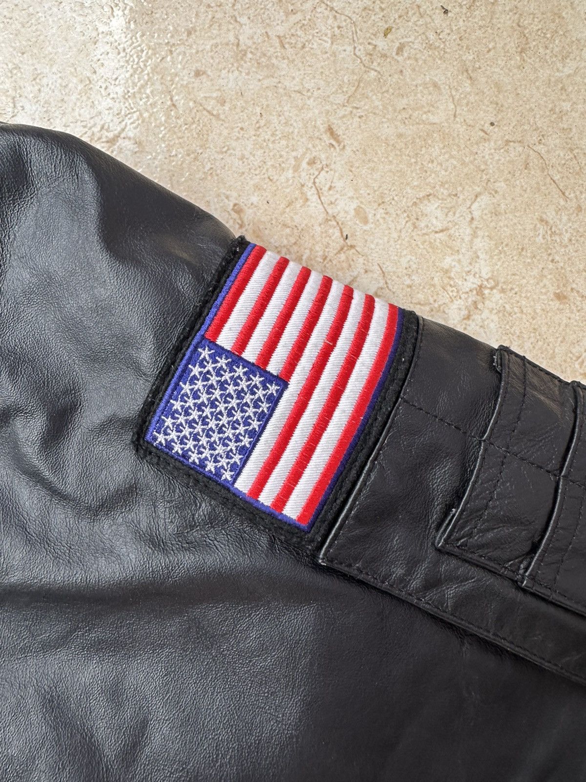 Other Air Force Leather Jacket Size US XL / EU 56 / 4 - 5 Thumbnail
