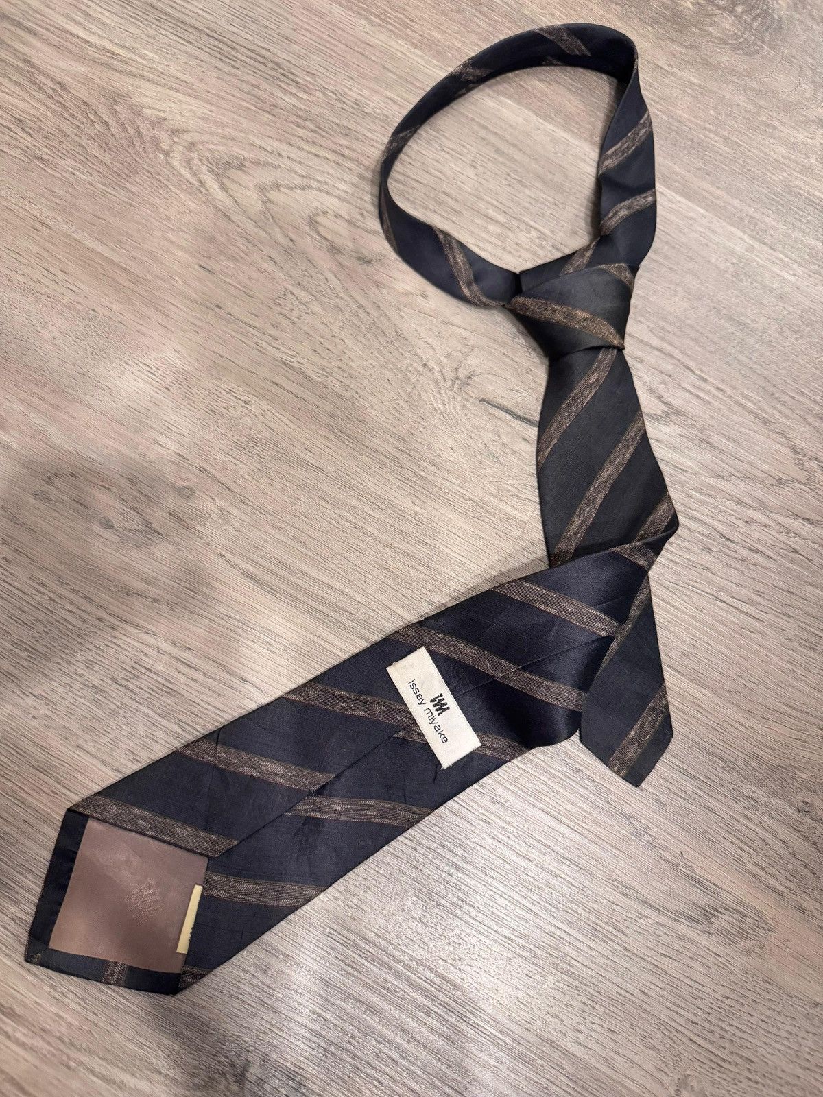 Issey Miyake VINTAGE ISSEY MIYAKE NECKTIE BROWN WORKWEAR Size ONE SIZE - 5 Thumbnail