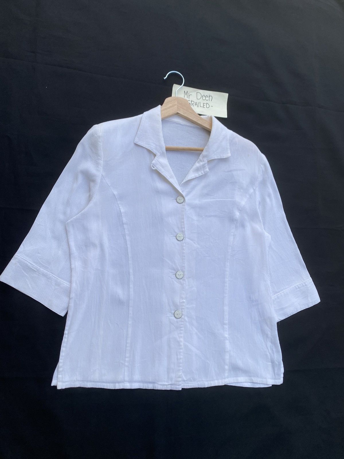 Givenchy Rare Vintage Givenchy Buttons Shirt Size US M / EU 48-50 / 2 - 3 Thumbnail
