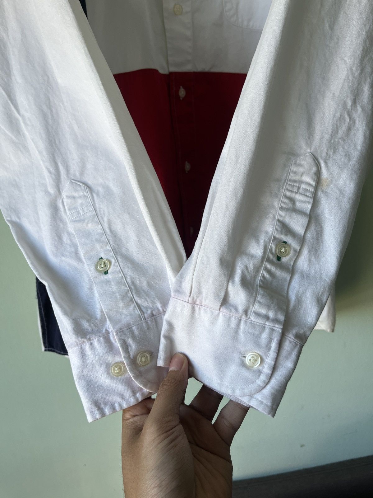 Tommy Hilfiger × Vintage Vintage Tommy Hilfiger Big Flag Button Up Size US XL / EU 56 / 4 - 4 Thumbnail