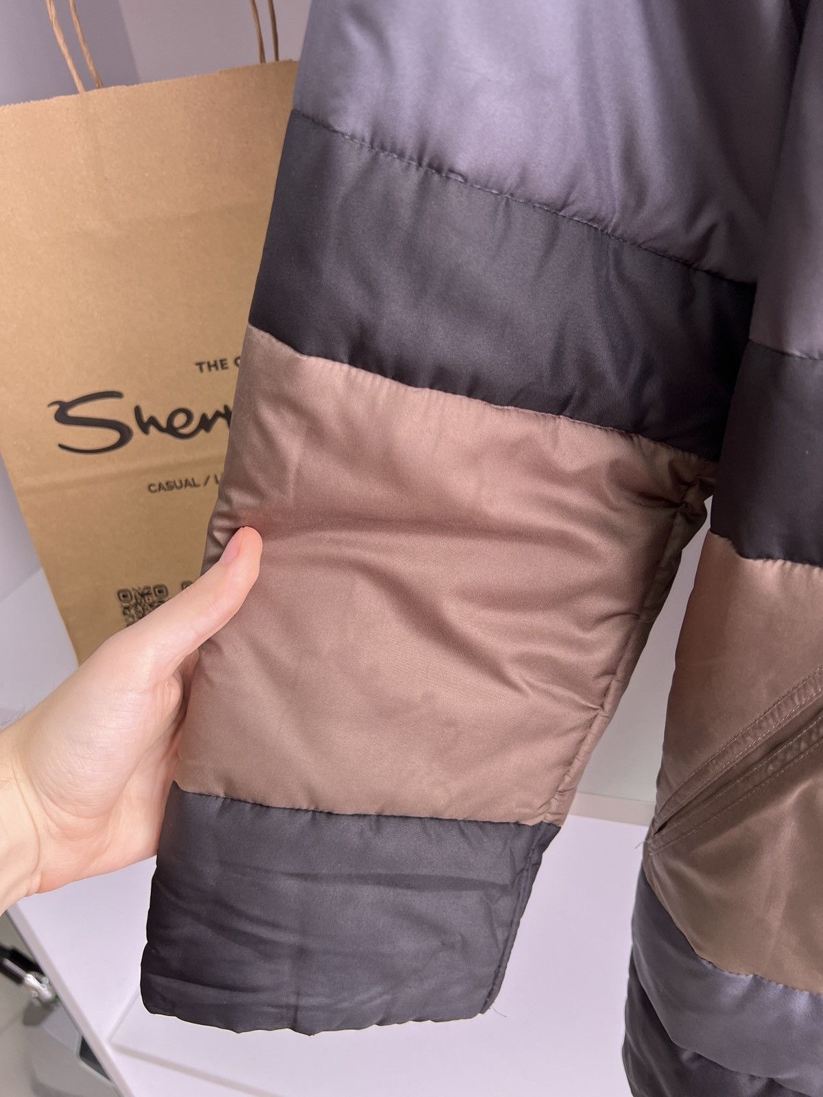 Bogner × Designer × Vintage Vintage Bogner women’s 2 sided Luxury puffer jacket Size XS / US 0-2 / IT 36-38 - 5 Thumbnail