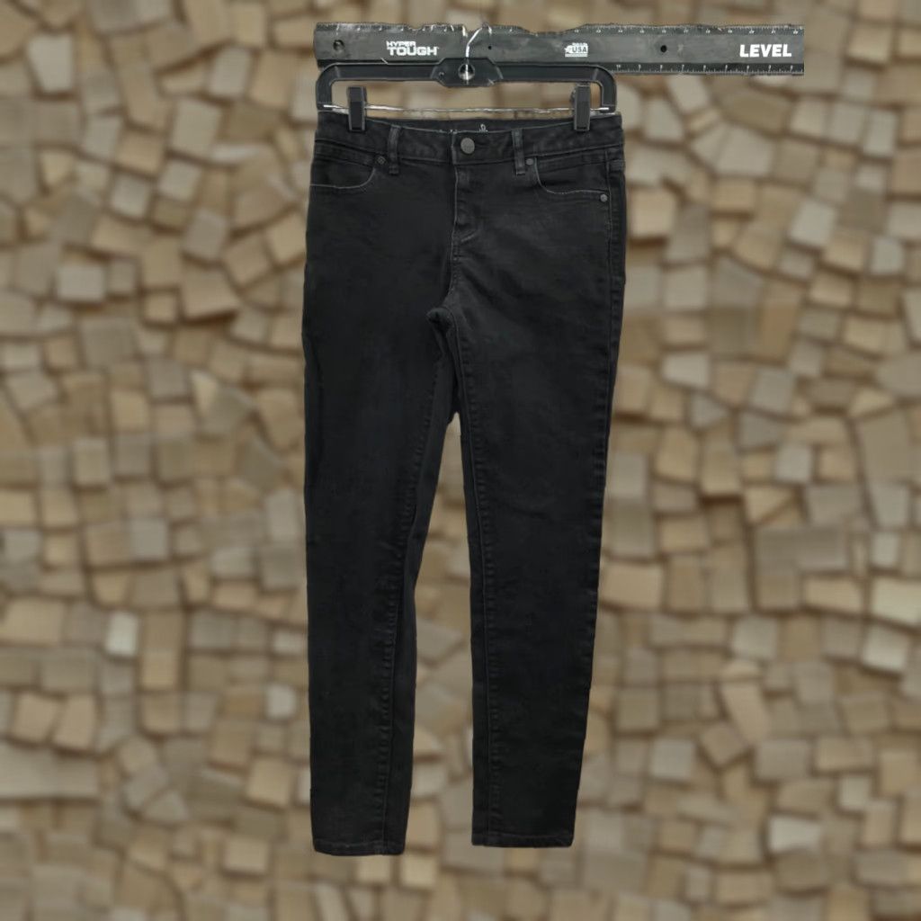 Vera Wang Vera Wang Simply Vera Wang Jeans Mid Rise Black Denim Skinny 27in Inseam 2 Womens Regular Fit 5-Pocket casual? Size 26" / US 2 / IT 38 - 1 Thumbnail