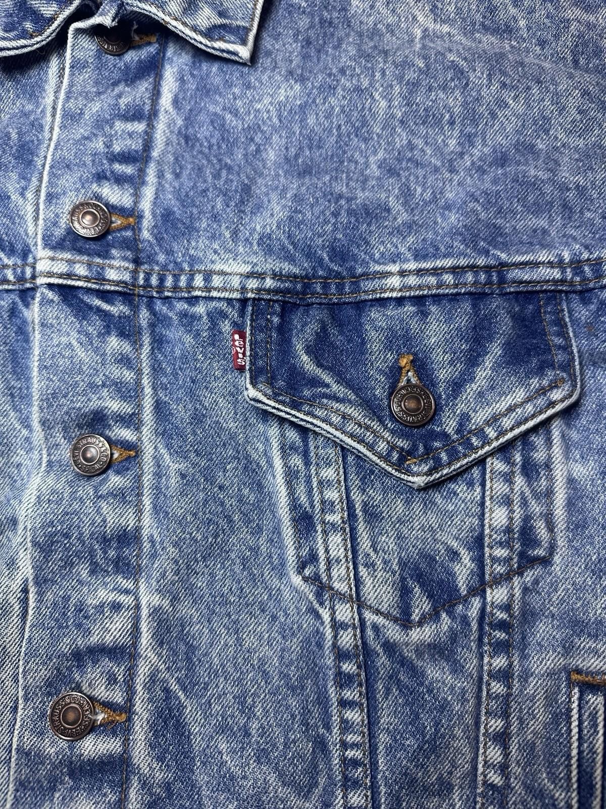 Levi's VINTAGE LEVIS ACID STONE WASHED DENIM JACKET SIZE XL USA Size US XL / EU 56 / 4 - 2 Thumbnail