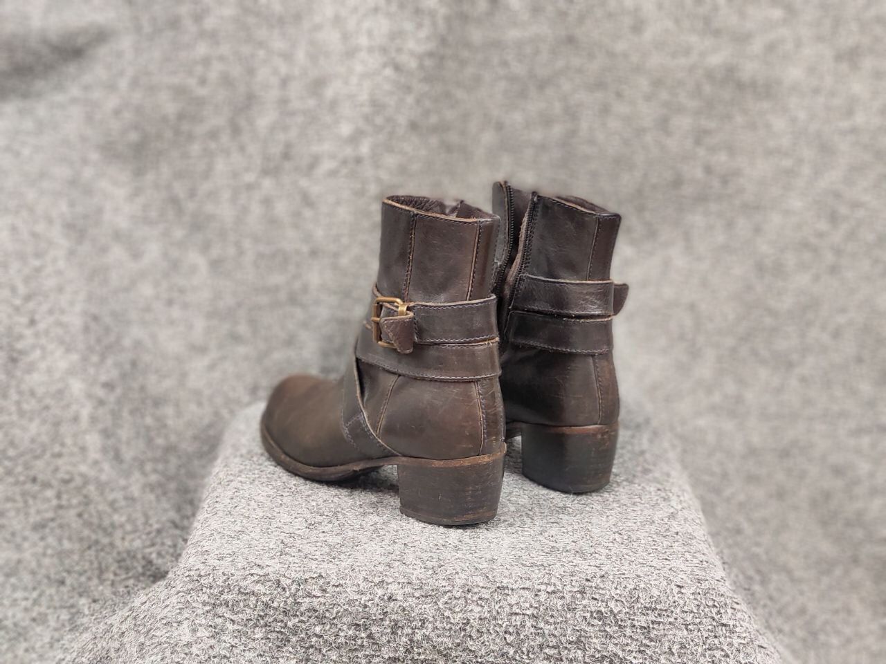 MoMA Moma Handmade Leather Shoes Buckle Wide Width Ankle Boots Size US 5 / IT 35 - 9 Thumbnail