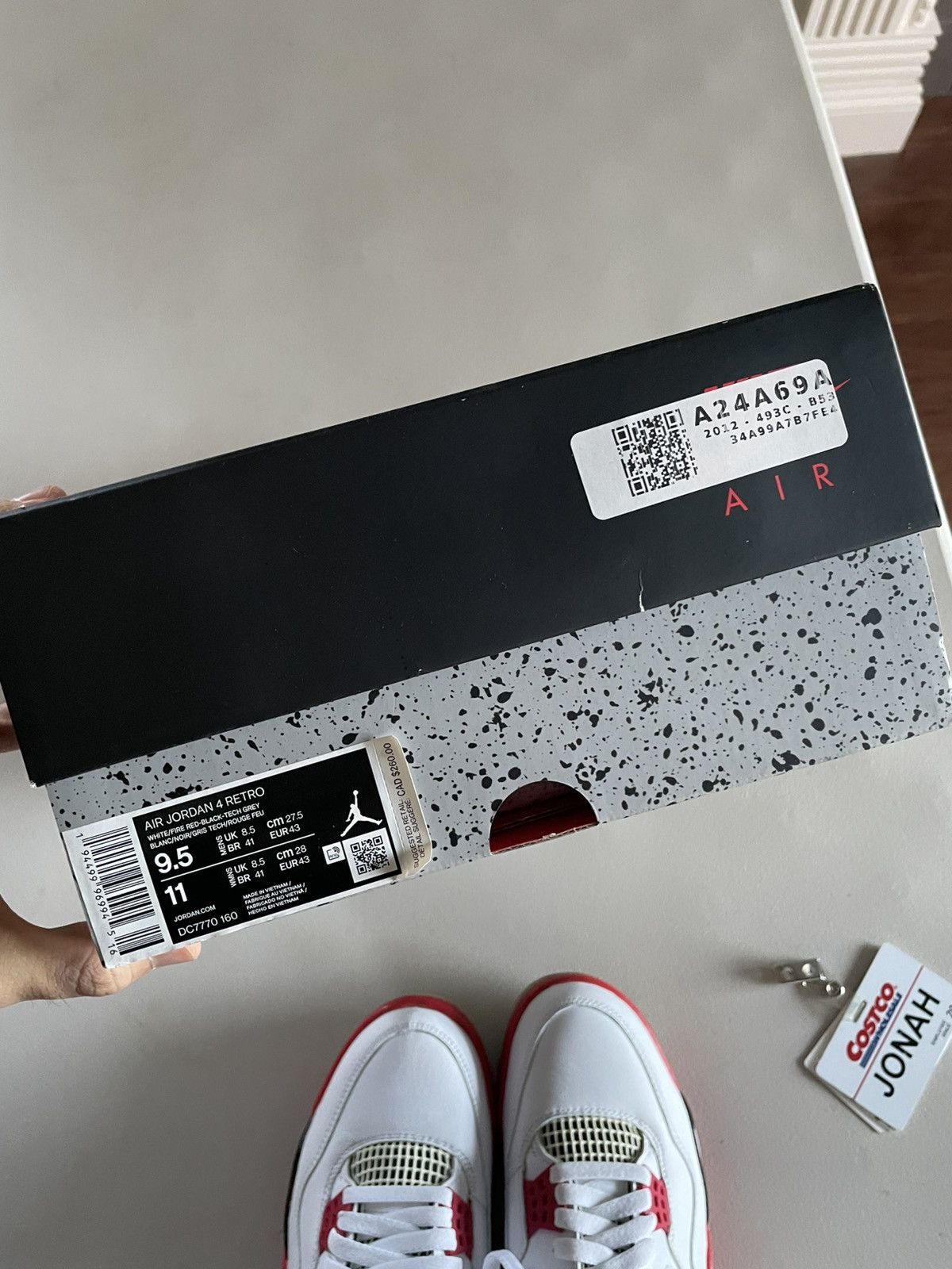 Jordan Brand Jordan 4 Retro Fire Red (2020) w/box Size US 9.5 / EU 42-43 - 14 Thumbnail
