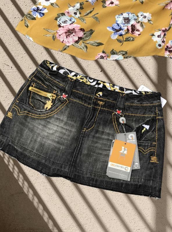 Other Denim mini skirt sz S new condition with tags Size 30" / US 8 / IT 44 - 2 Thumbnail