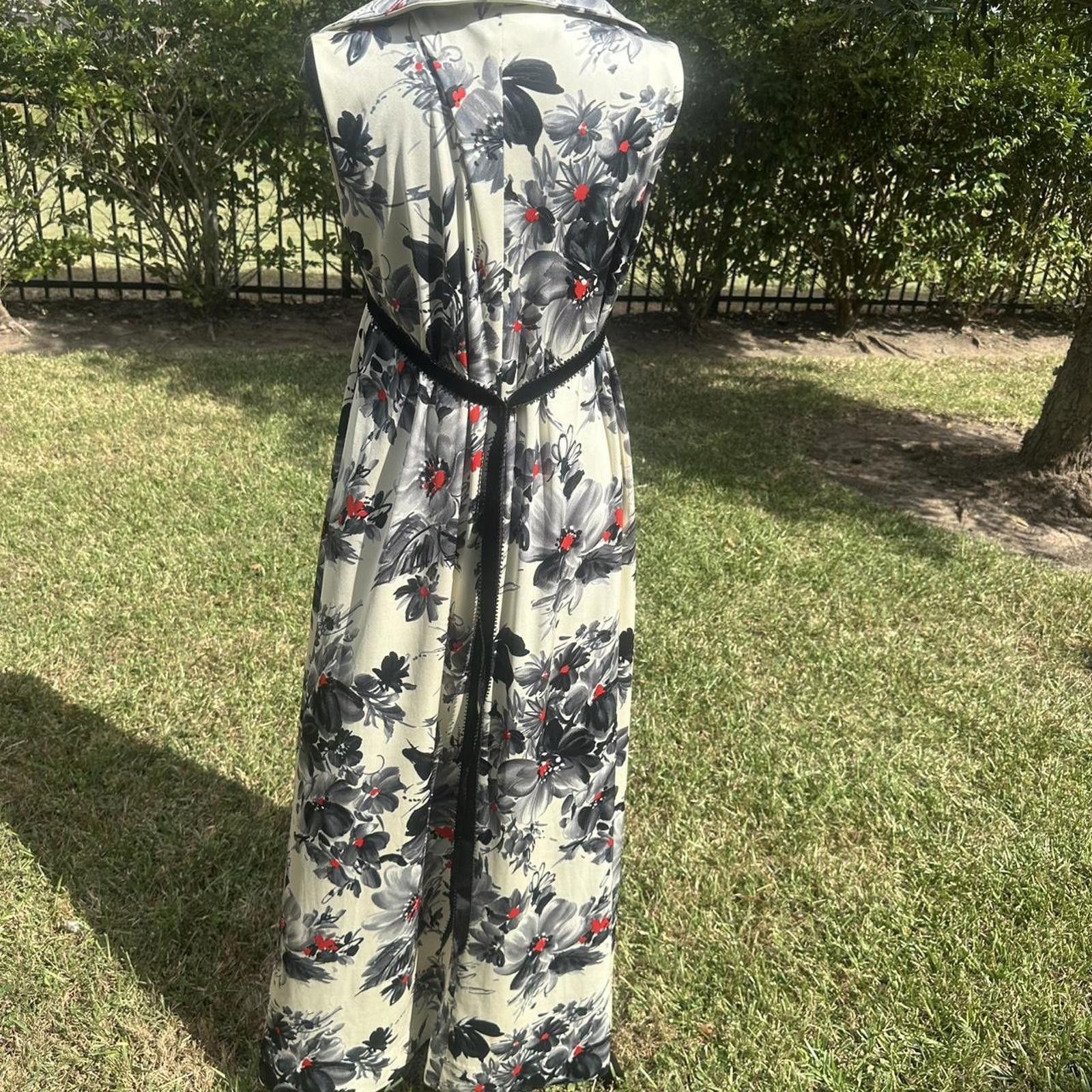 Other Black & white floral maxi dress vintage medium Size M / US 6-8 / IT 42-44 - 3 Thumbnail
