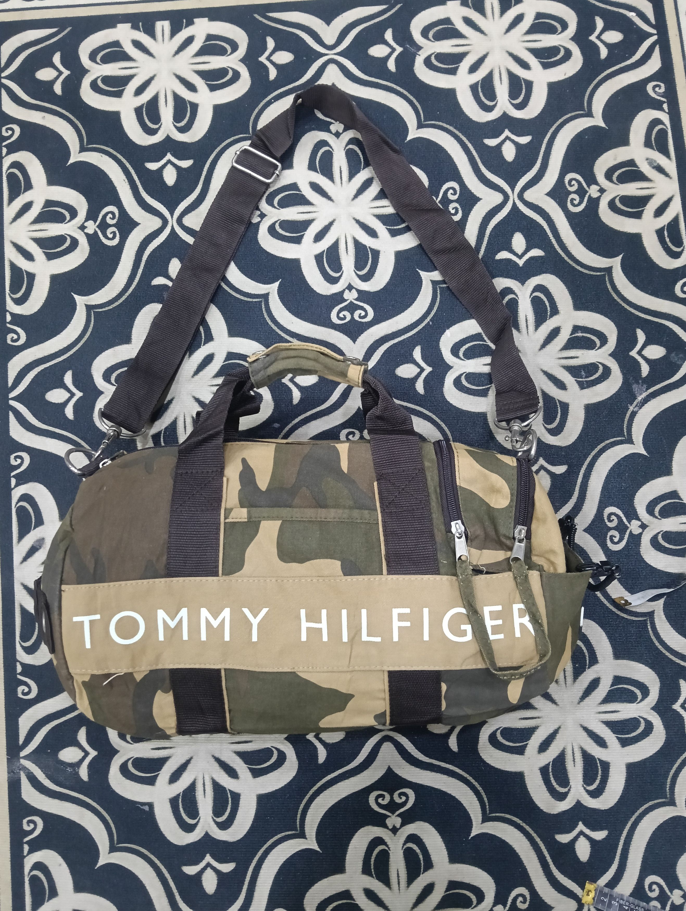 Tommy Hilfiger Tommy Hilfiger Duffle Camo Bag Size ONE SIZE - 1 Thumbnail
