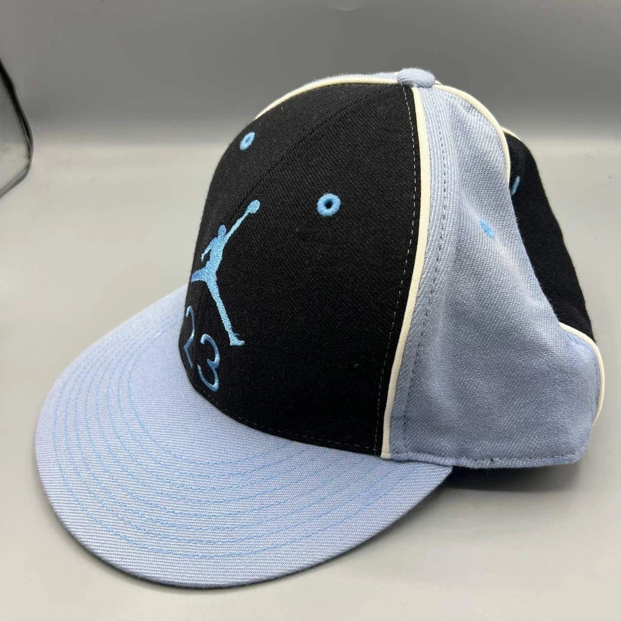 Jordan Brand Air Jordan 23 Hat Men 7 1/4 Embroidered Jumpman Fitted Cap Size ONE SIZE - 8 Thumbnail