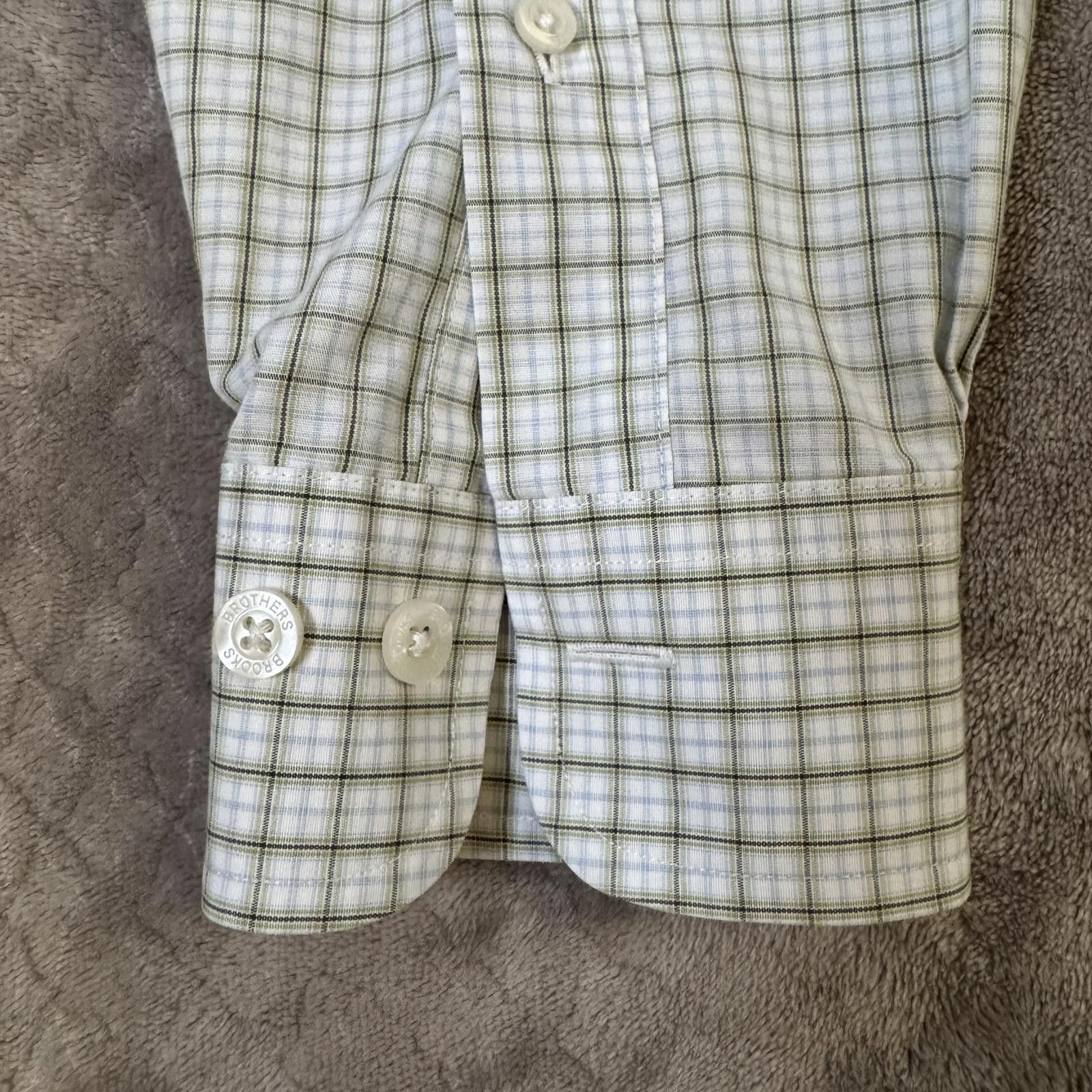 Brooks Brothers Brooks Brothers 1818 Dress Shirt Men's Small Long Sleeve Size 36R - 9 Thumbnail