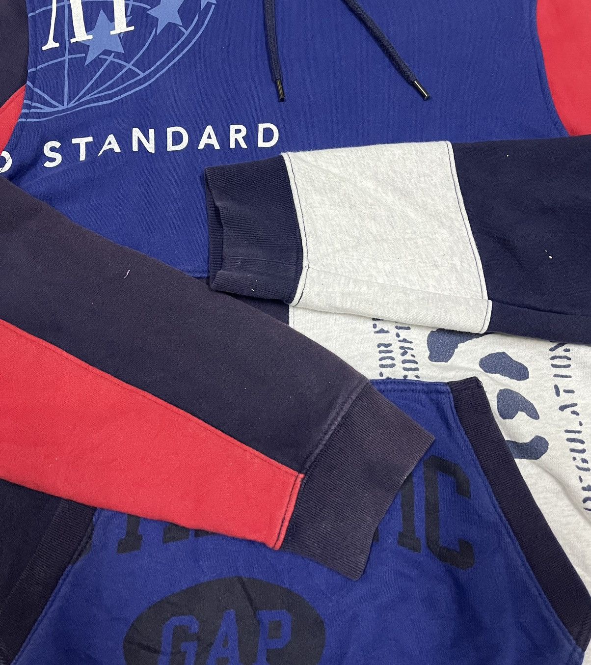 Gap Vtg GAP Multicolor Hoodies x Rare Size US L / EU 52-54 / 3 - 9 Thumbnail