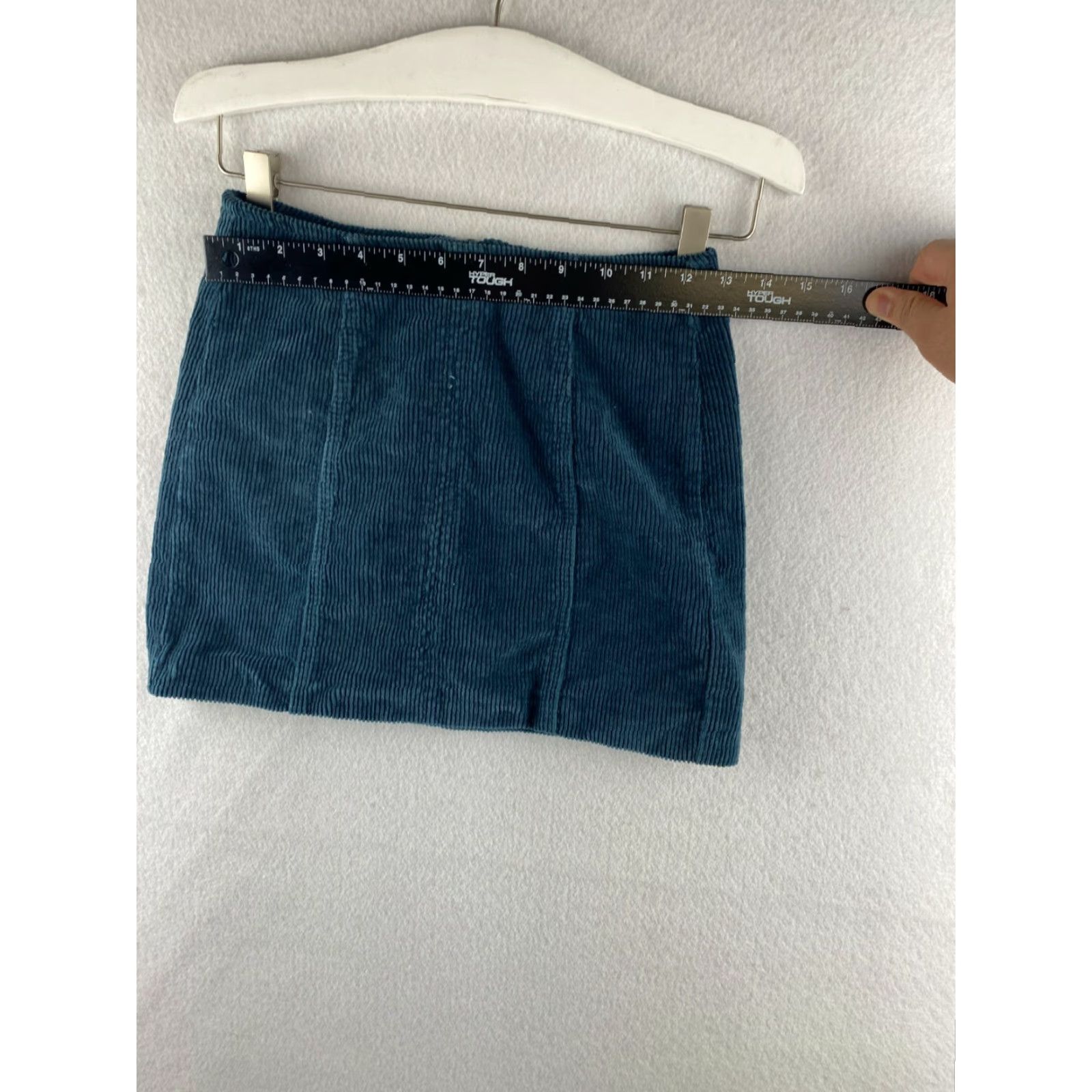 Pacsun PacSun Skirt Womens 24 Green Mini Corduroy Back Zip Stretch Casual Size 42" / US 20 - 3 Thumbnail