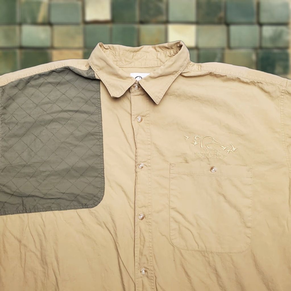 Vintage Ducks Unlimited Shirt Mens XL Brown Button Quilted Shoulder Lightweight Shooters Size US XL / EU 56 / 4 - 1 Thumbnail