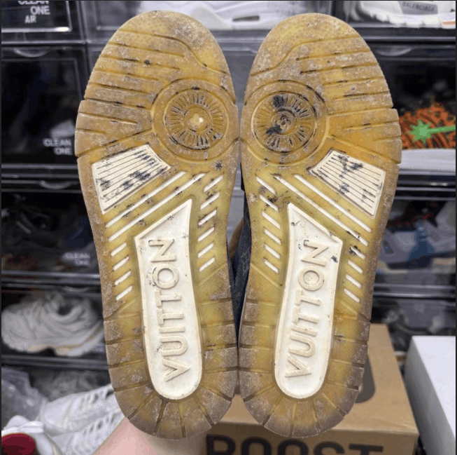 Louis Vuitton Louis Vuitton low-top sneakers Size US 8 / EU 41 - 7 Thumbnail