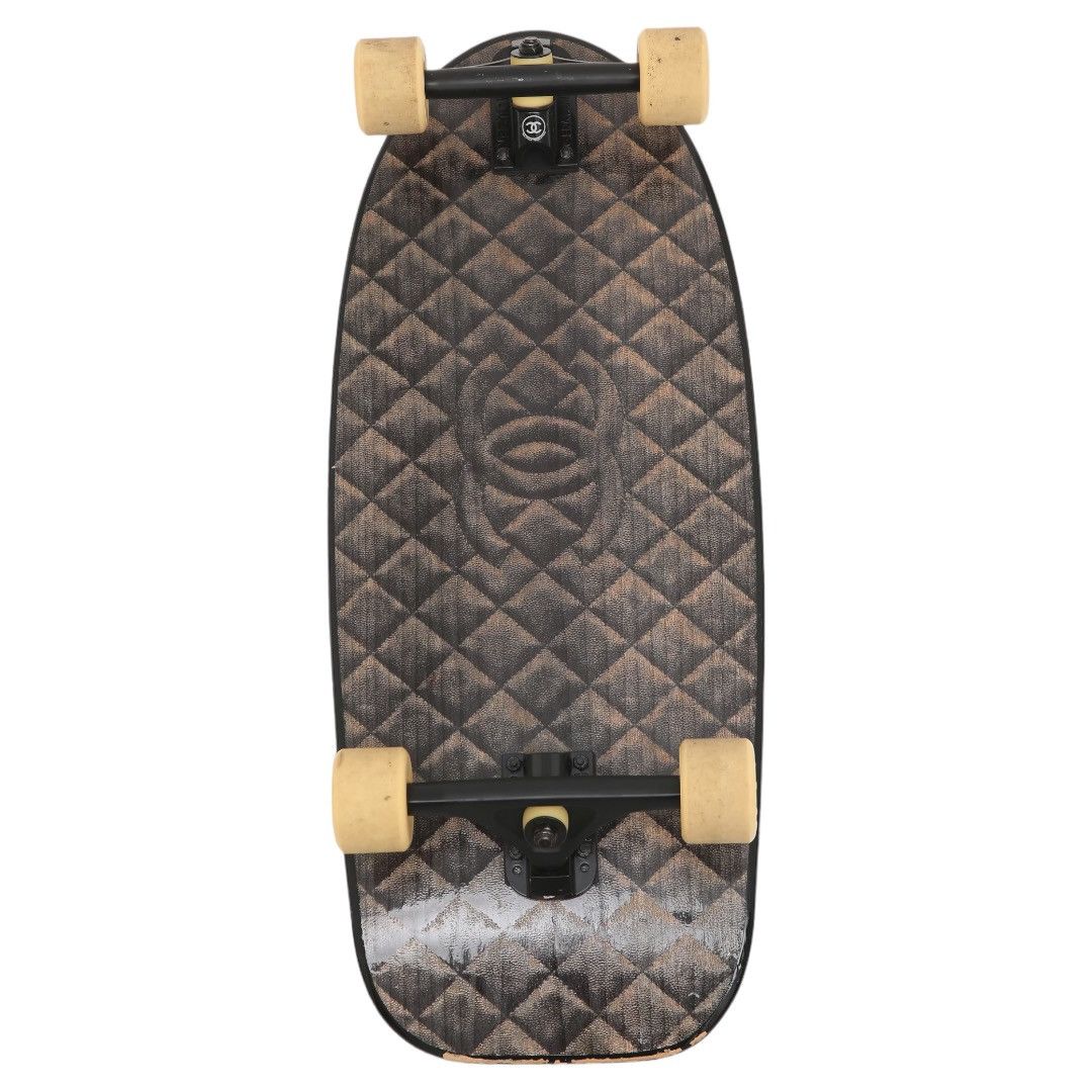Chanel Chanel Diamond Quilted Skateboard Size ONE SIZE - 2 Thumbnail