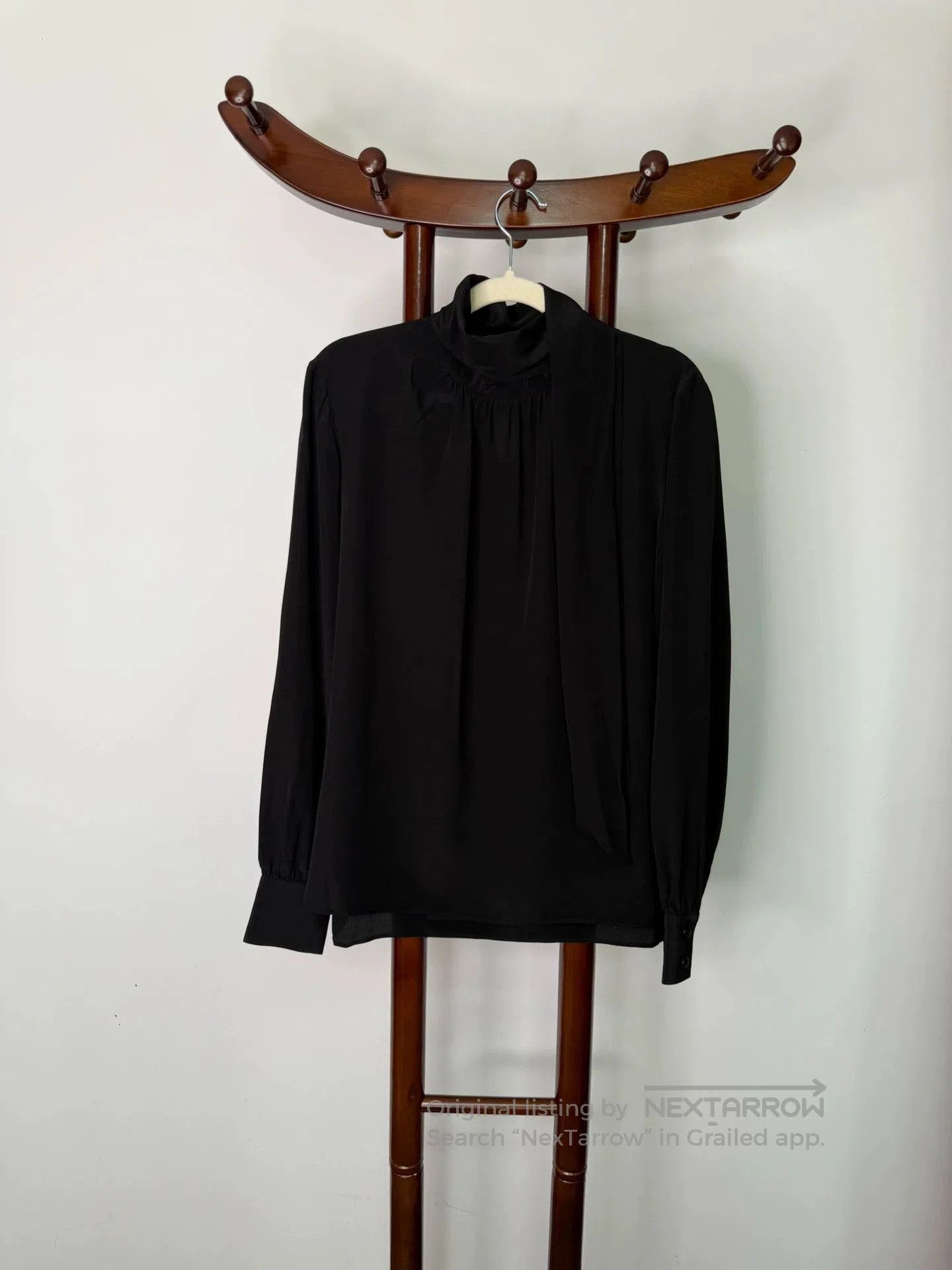 Fendi Fendi Runway Silk Bow Collar Shirt. Size US S / EU 44-46 / 1 - 8 Thumbnail