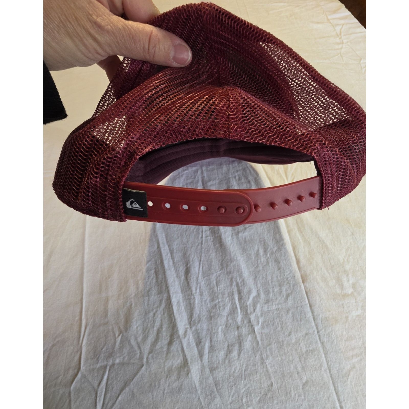 Quiksilver Quicksilver Burgundy One Size Trucker Har with Snap Back Size ONE SIZE - 6 Thumbnail