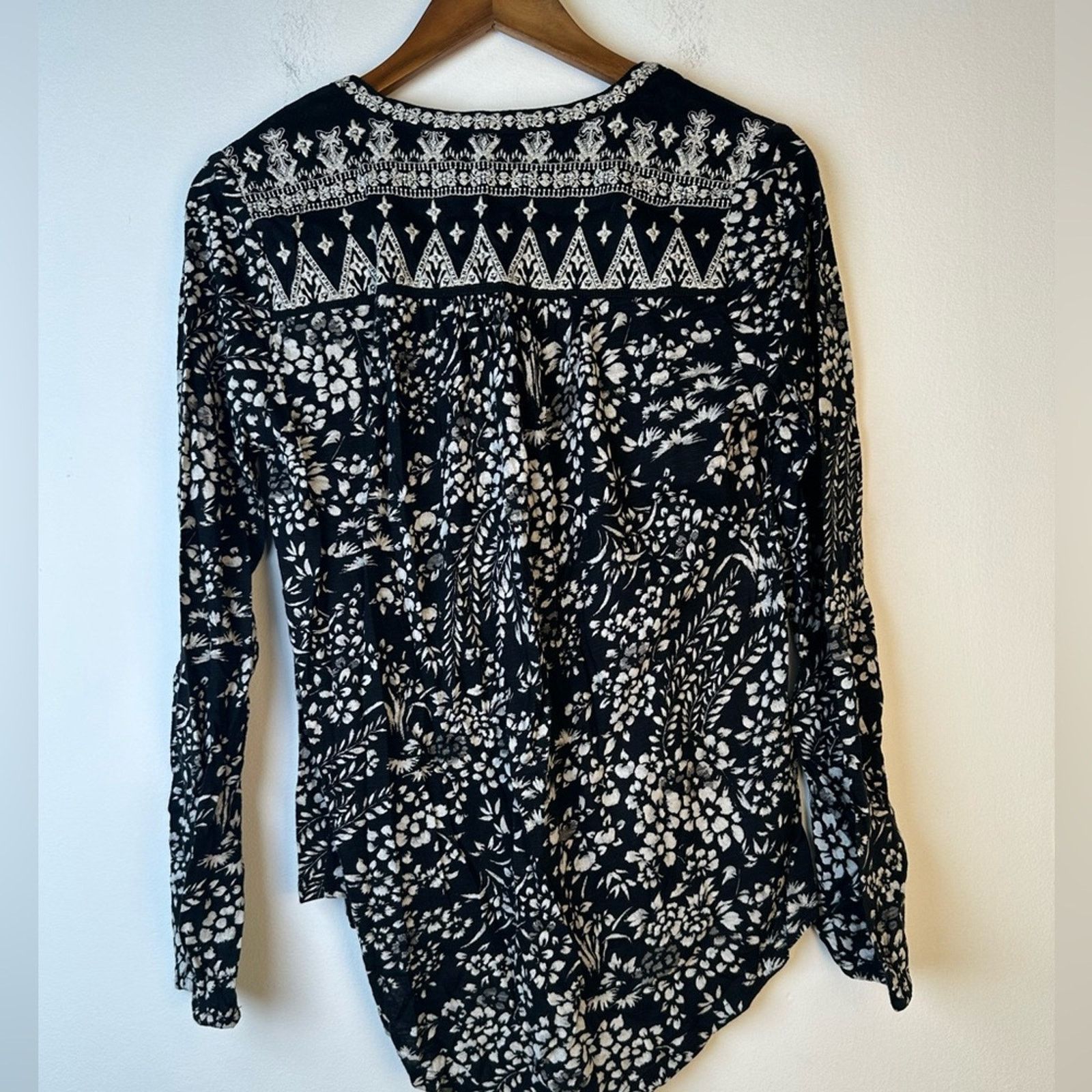 Lucky Brand Lucky Brand Embroidered Top Size S / US 4 / IT 40 - 4 Thumbnail