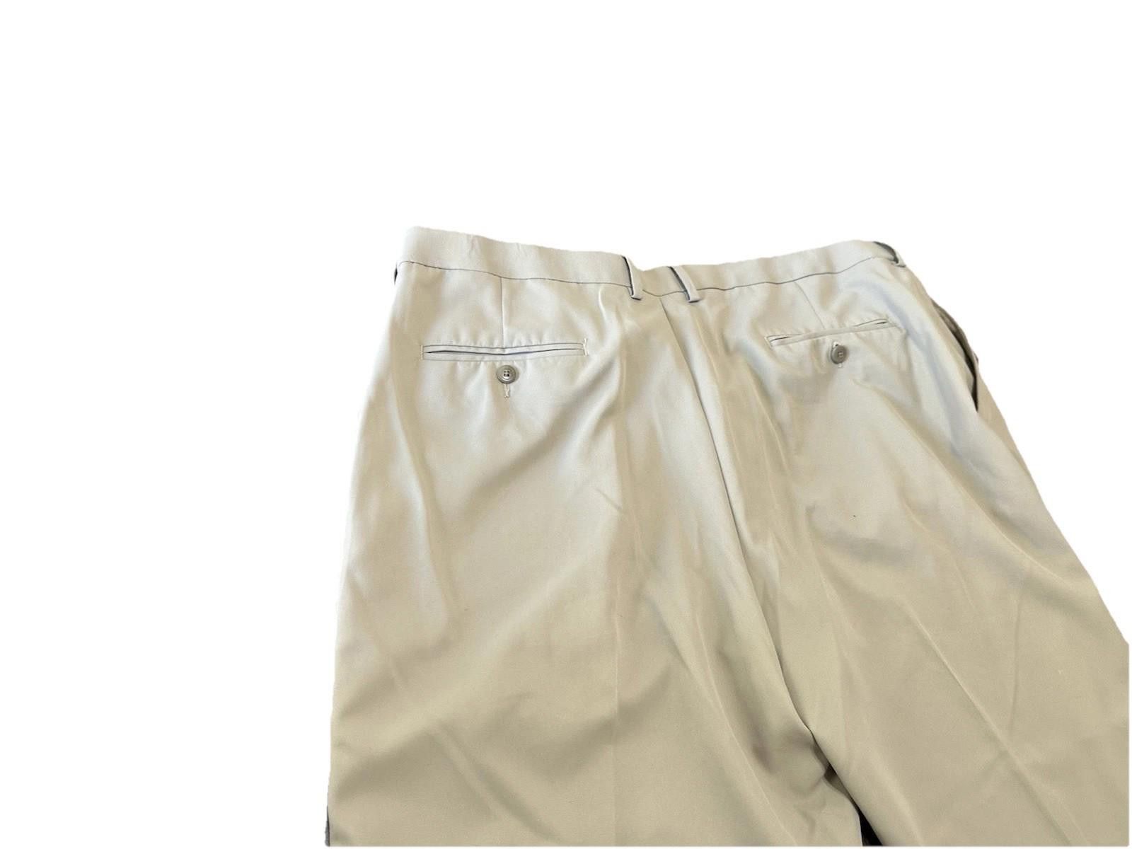 Haggar Men’s Hagger Dress Pants Size 40 X 29 Khaki Size US 40 / EU 56 - 3 Thumbnail