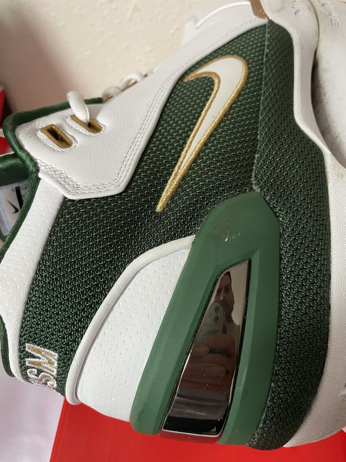 Nike Nike Air Zoom Generation Retro QS SVSM Lebron James 10.5 Size US 10.5 / EU 43-44 - 13 Thumbnail