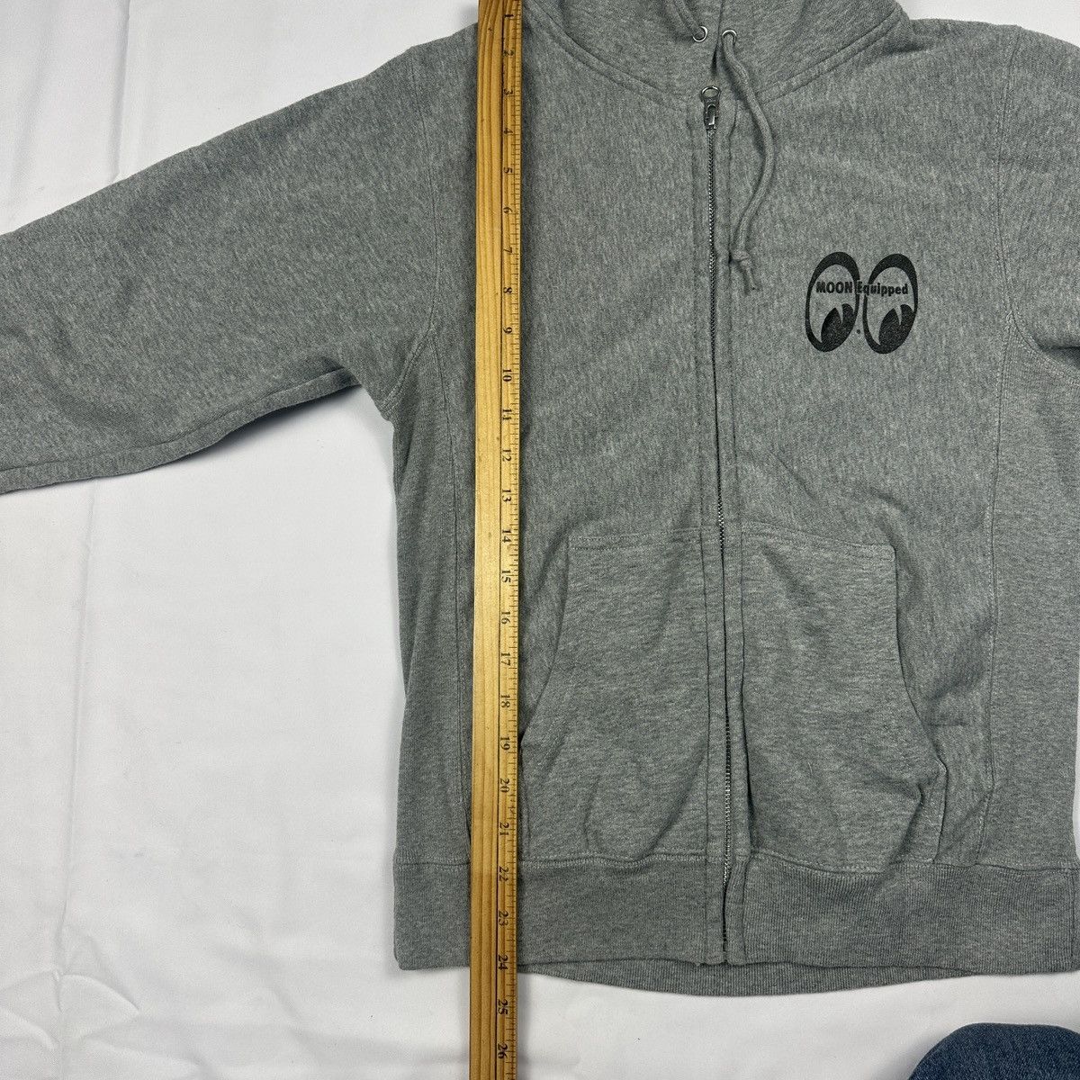 Other MOONEYES EQUIPPED HOODIE Size US S / EU 44-46 / 1 - 12 Thumbnail