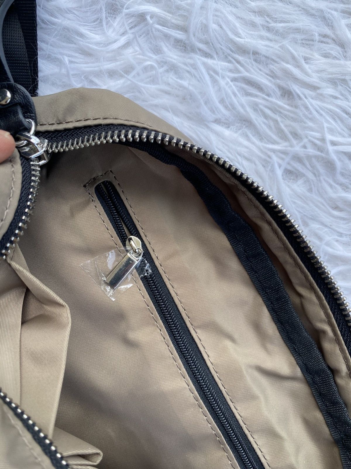 Yohji Yamamoto Rare Y'saccs Double Front Pocket Soulder Bag Size ONE SIZE - 17 Thumbnail