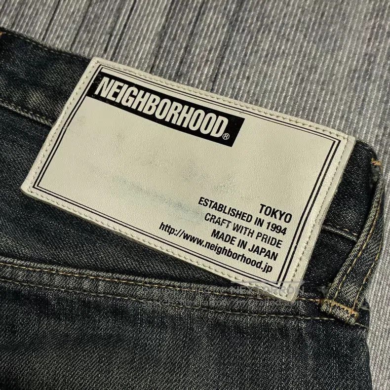 Neighborhood Neighborhood size S Basic Washed Denim Jeans Size US 27 - 5 Thumbnail