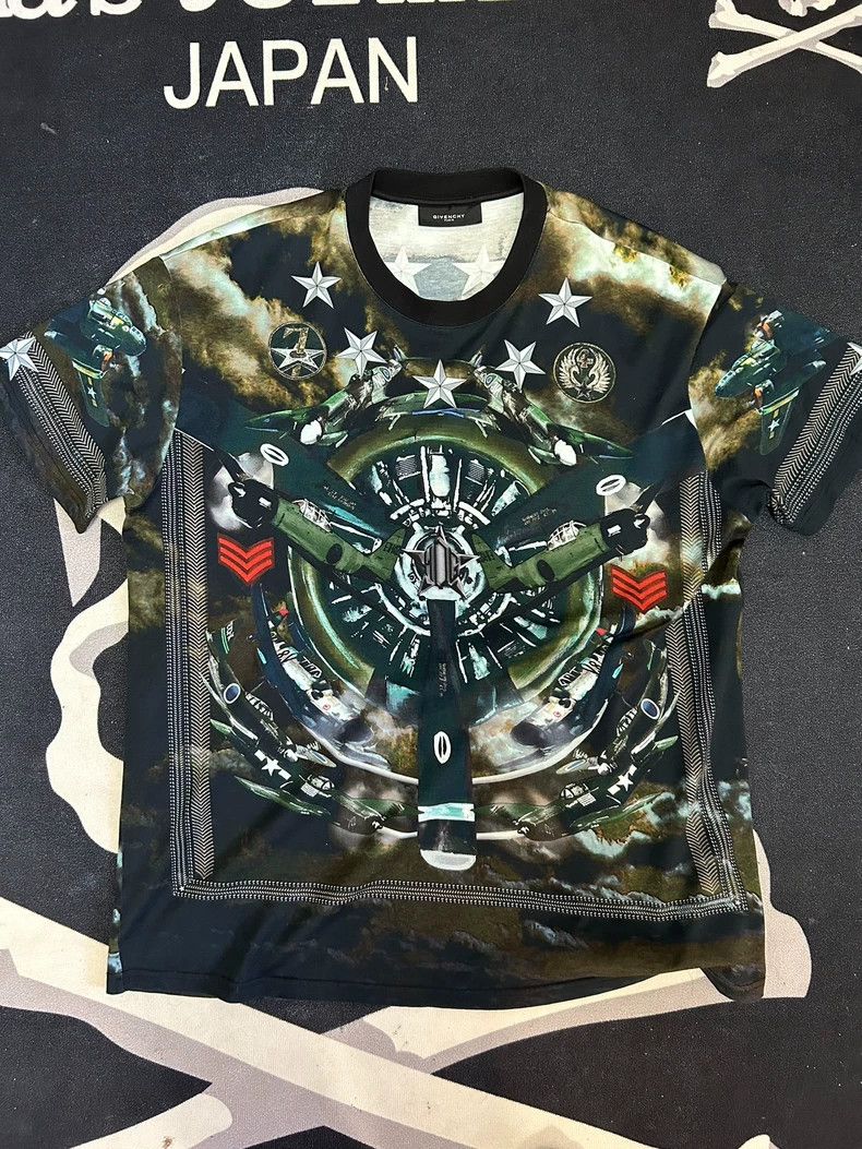 Givenchy Green Plane Print Short Sleeve T-shirt - dmc