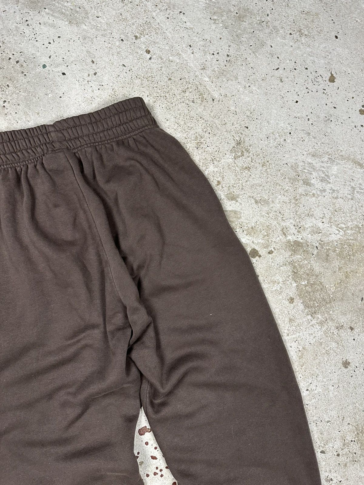 Nike Vintage Y2K Nike Brown Baggy Sweatpants Swoosh rare loose Size US 30 / EU 46 - 13 Thumbnail