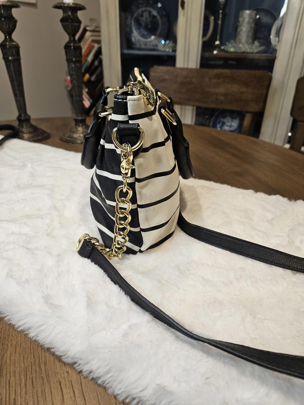 Designer Betsey Johnson Striped Crossbody Handbag Size ONE SIZE - 2 Thumbnail