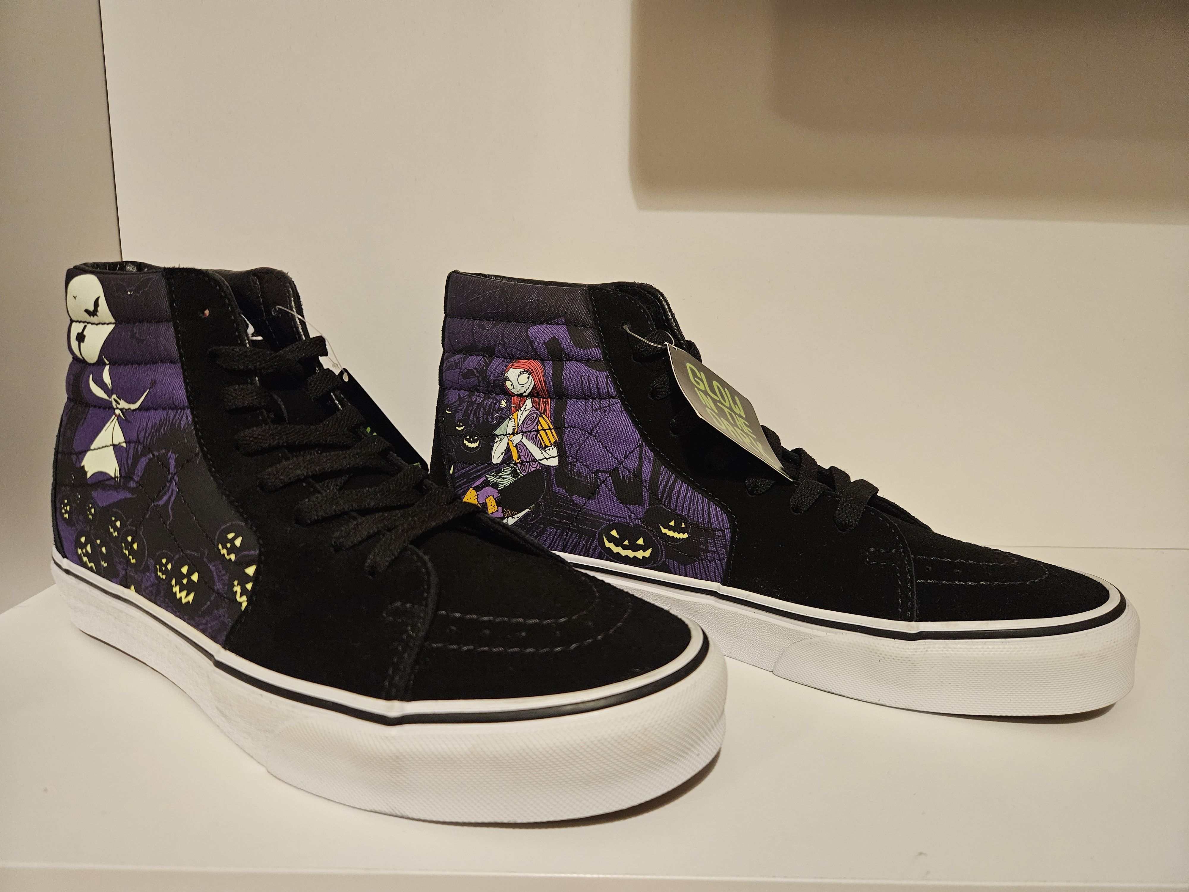 Vans Vans Sk8-Hi Nightmare Before Halloween Size US 9 / EU 42 - 1 Thumbnail