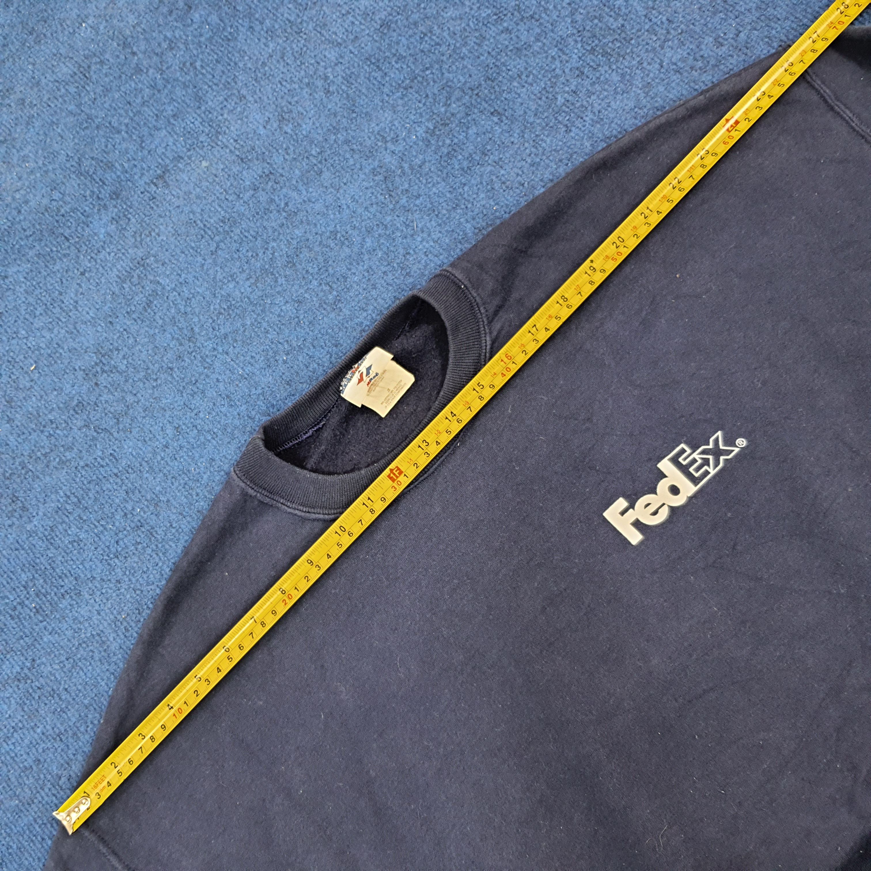 Vintage Vintage FedEx Express Shipping Courier Staff Sweatshirt Size US XXL / EU 58 / 5 - 8 Thumbnail